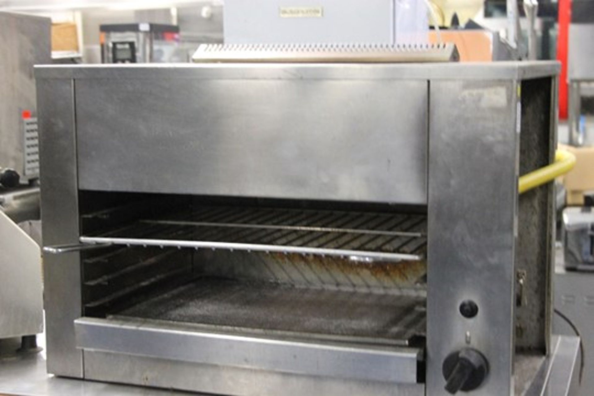Large Gas Grill – as found – missing panel - Image 2 of 2