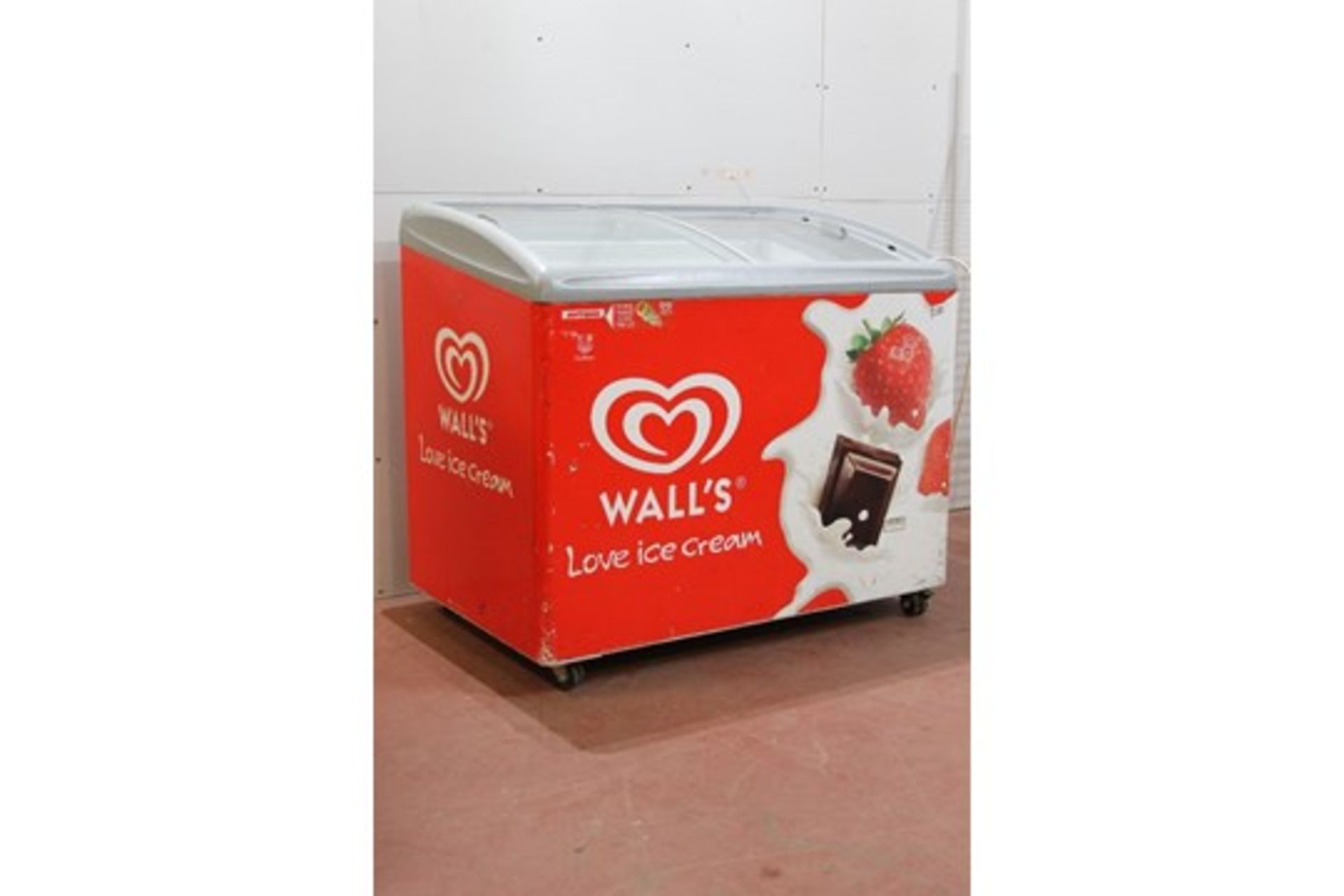 Walls Ice Cream Retail Freezer with Glass Sliding Doors -1ph - Image 3 of 3