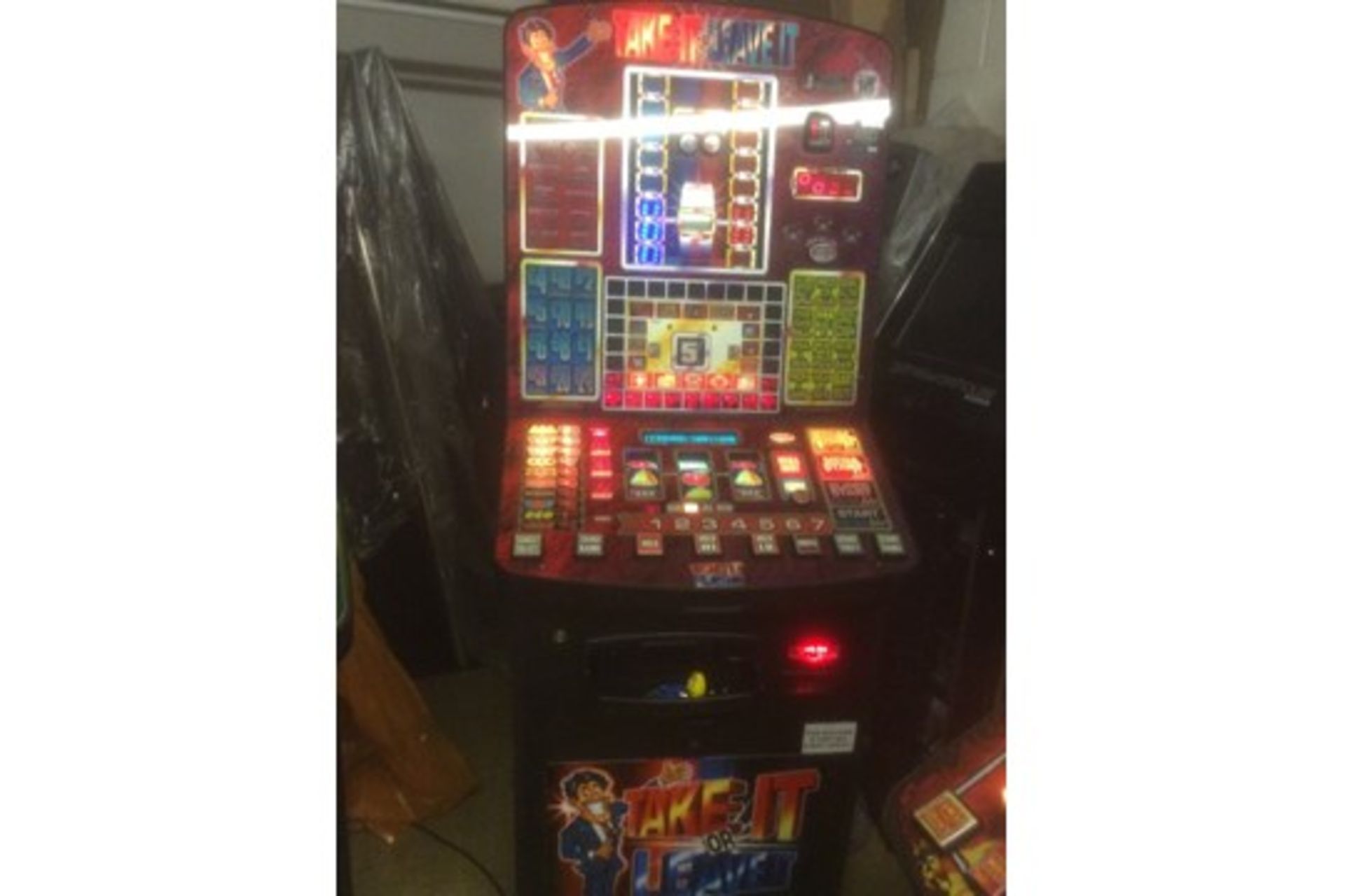 Take it or Leave It Fruit Machine – works on New £1 coin