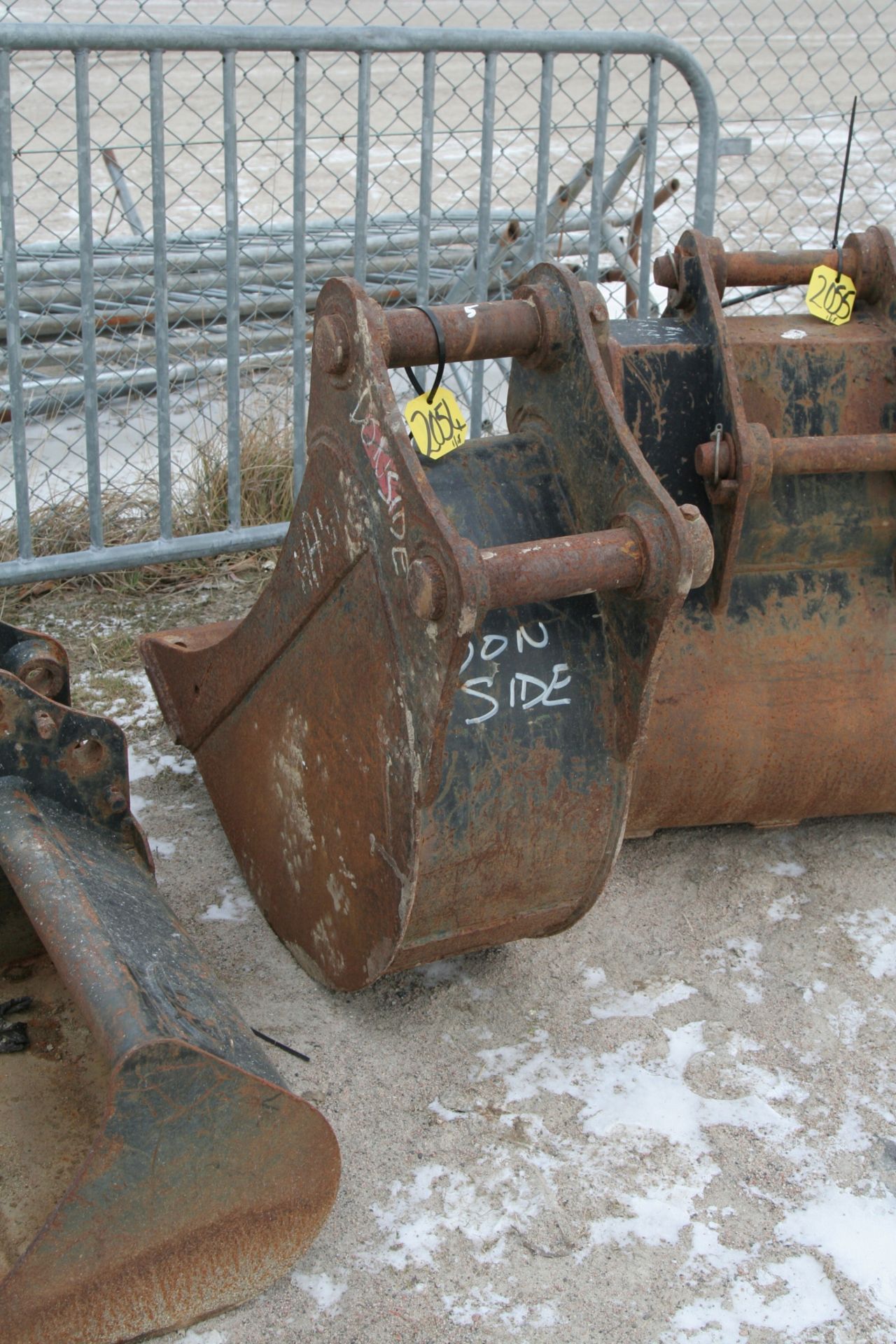 12" 8 TON DIGGING BUCKET