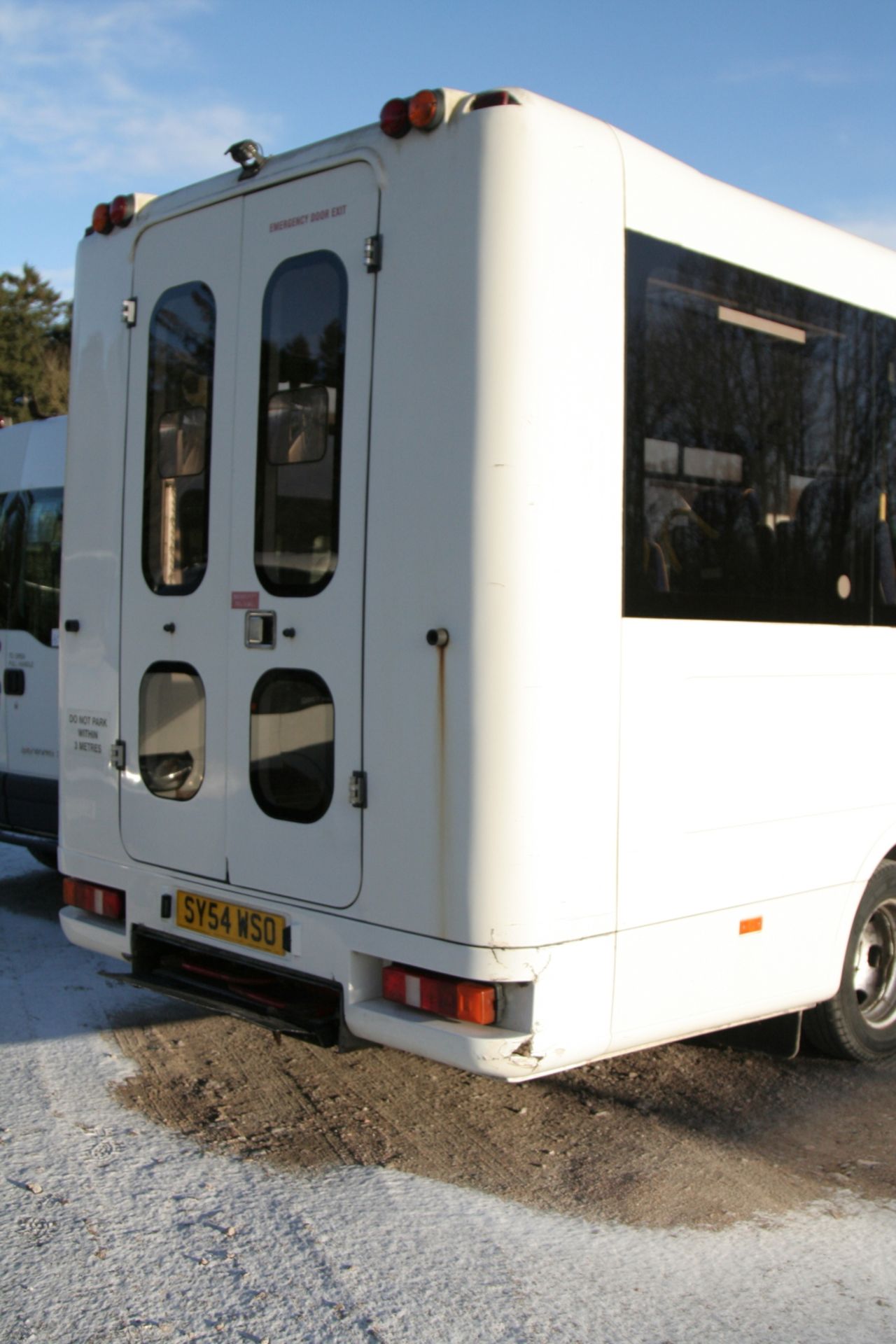 Ford Transit 350 Lwb - 2402cc 2 Door Minibus - Image 2 of 3