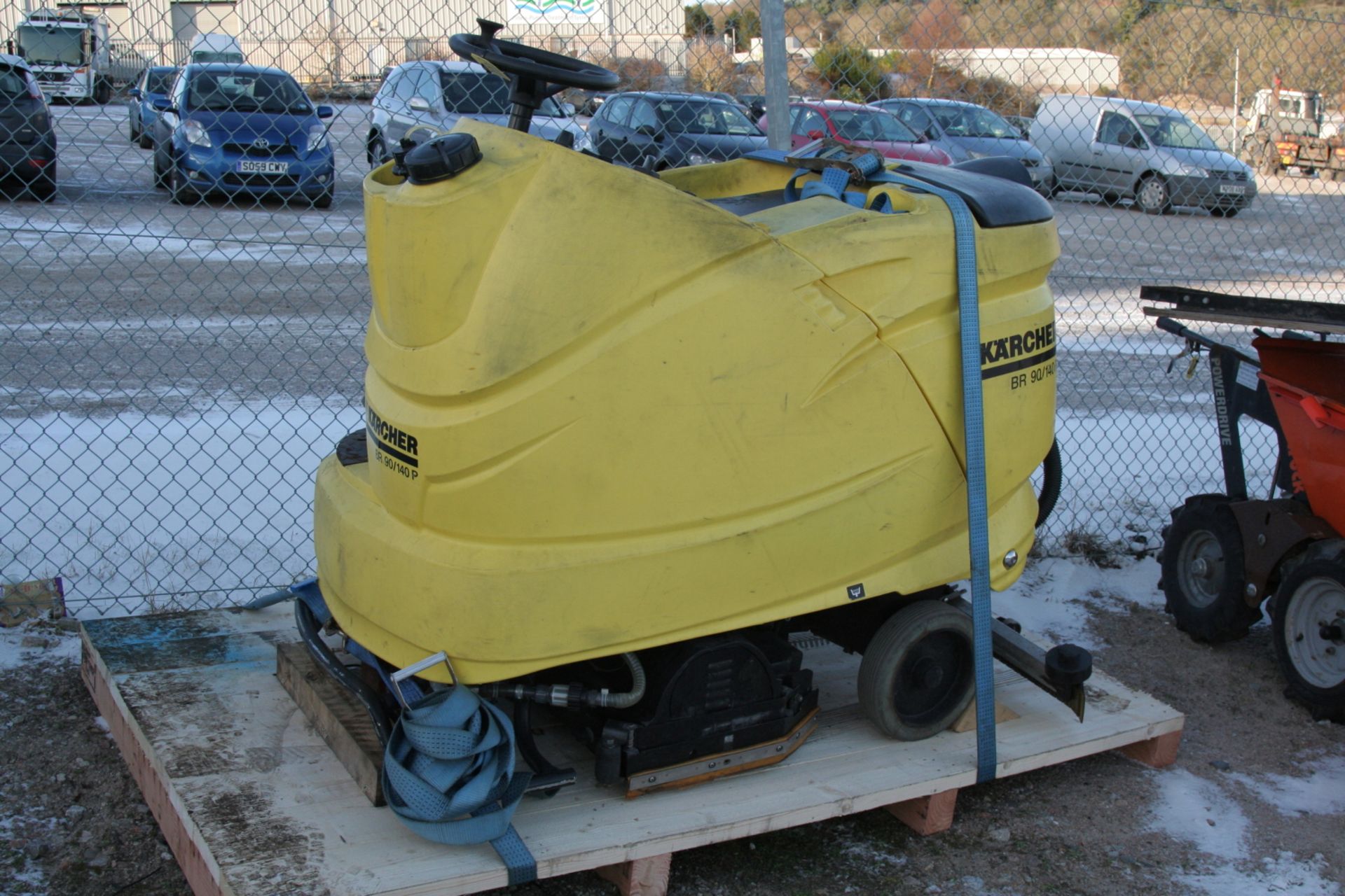 KARCHER FLOOR CLEANER KEY IN P/CABIN. CHARGER IN P/C