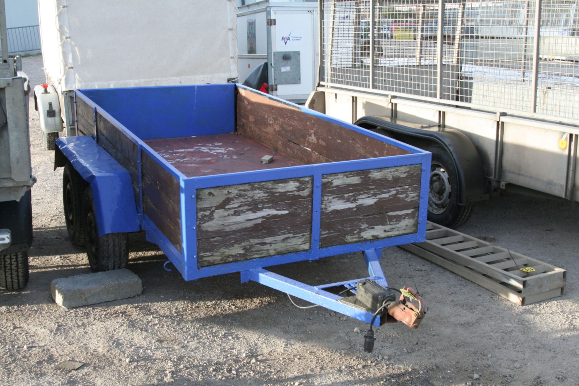 TWIN WHEEL CAR TRAILER 8 X 4