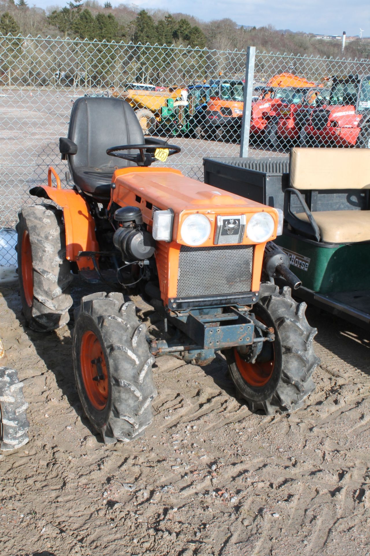 KUBOTA BY100P KEY IN P/CABIN