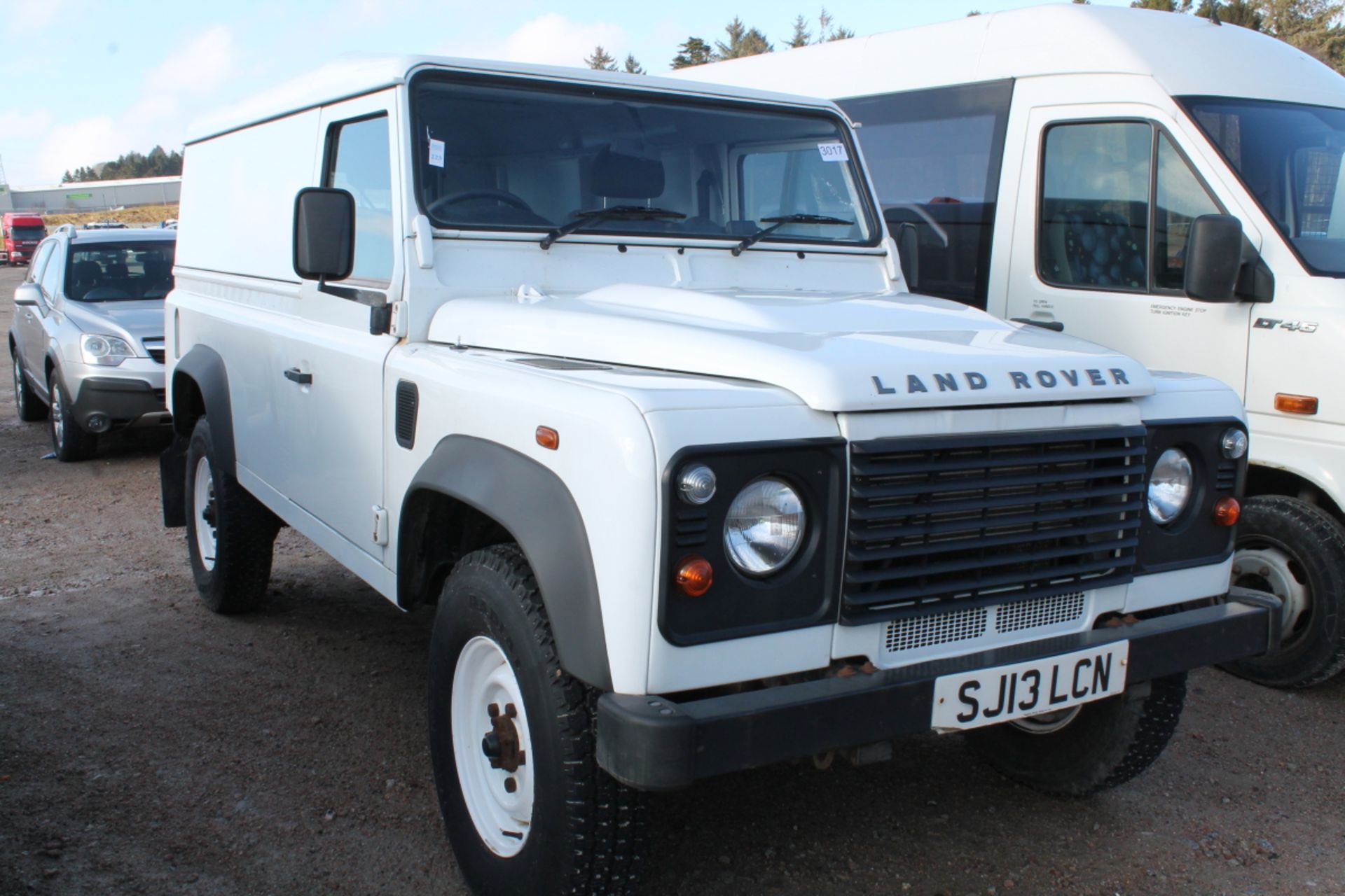 Land Rover Defender 110 Hard Top Td - 2198cc 4x4 - Image 2 of 3