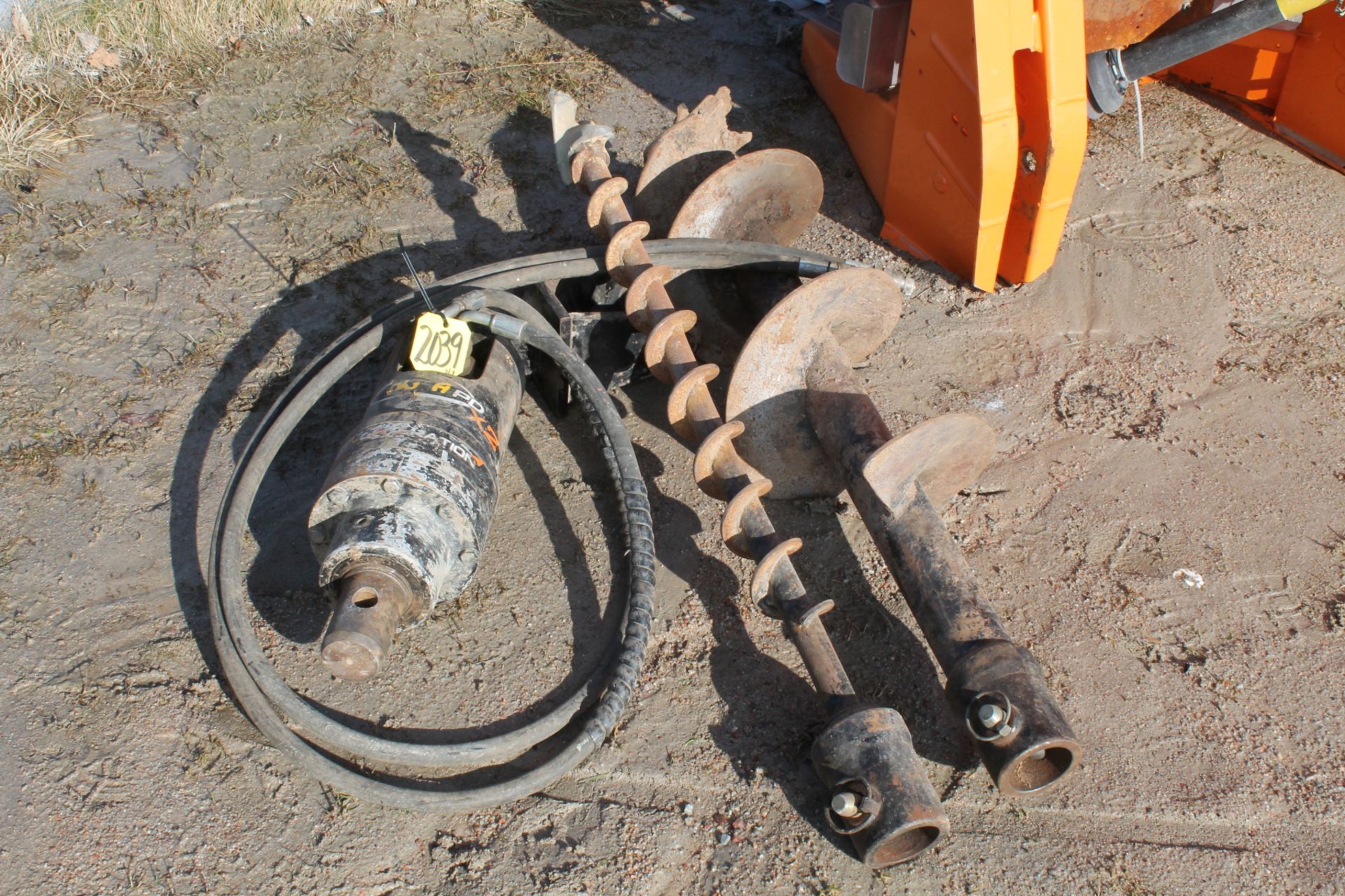 POST HOLE AUGER ATTACHMENT FOR MINI DIGER