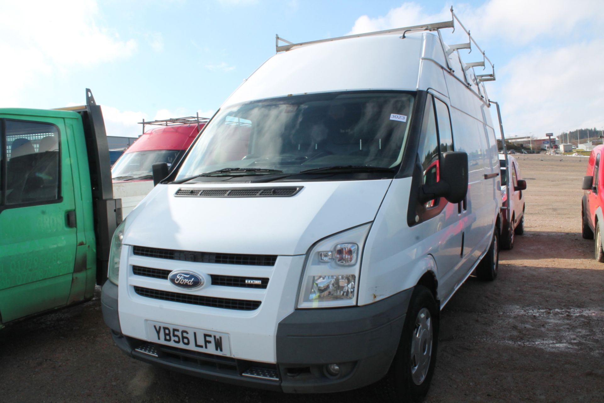 Ford Transit 115 T350l Rwd - 2402cc Van