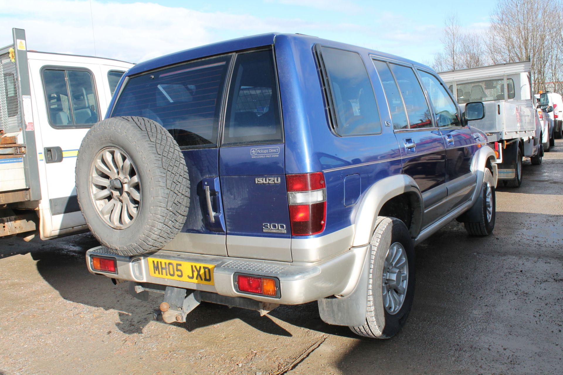 Isuzu Trooper Citation Dt Lwb - 3000cc Estate - Image 3 of 3