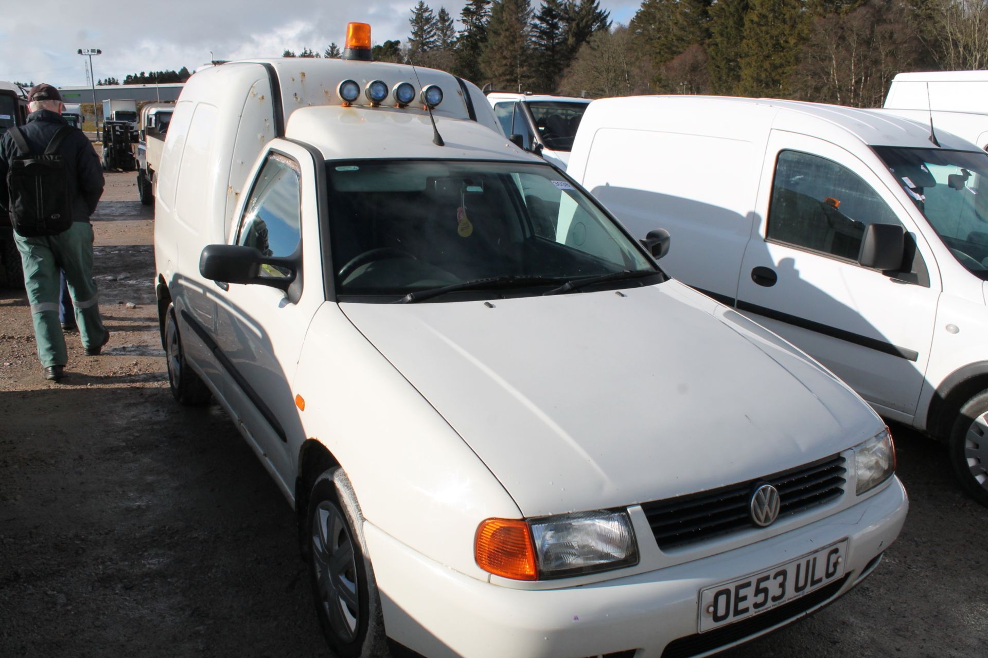 Volkswagen Caddy Diesel - 1896cc Van - Bild 2 aus 6