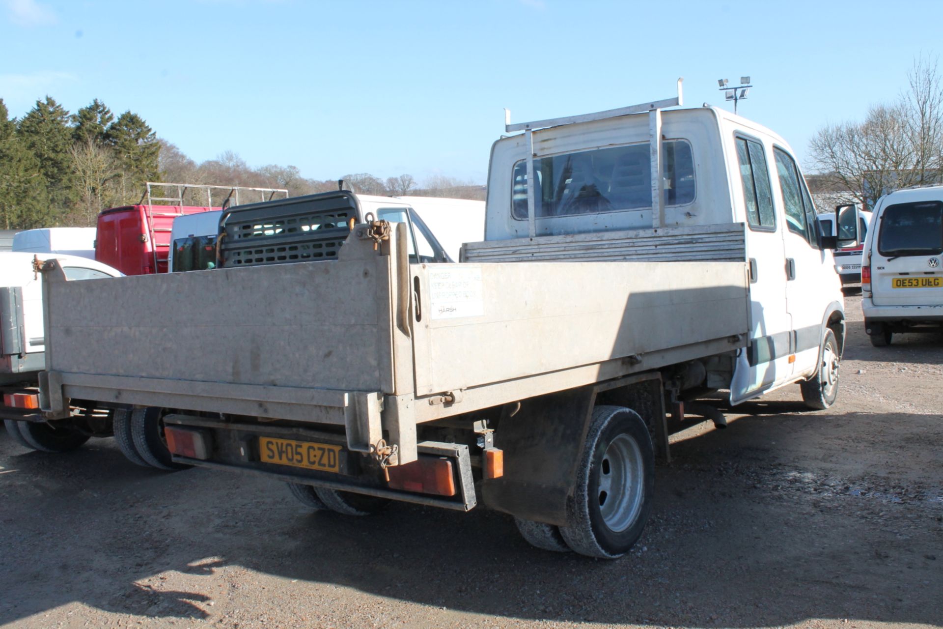 Iveco Daily 35s12 Swb - 2300cc Van - Bild 2 aus 3