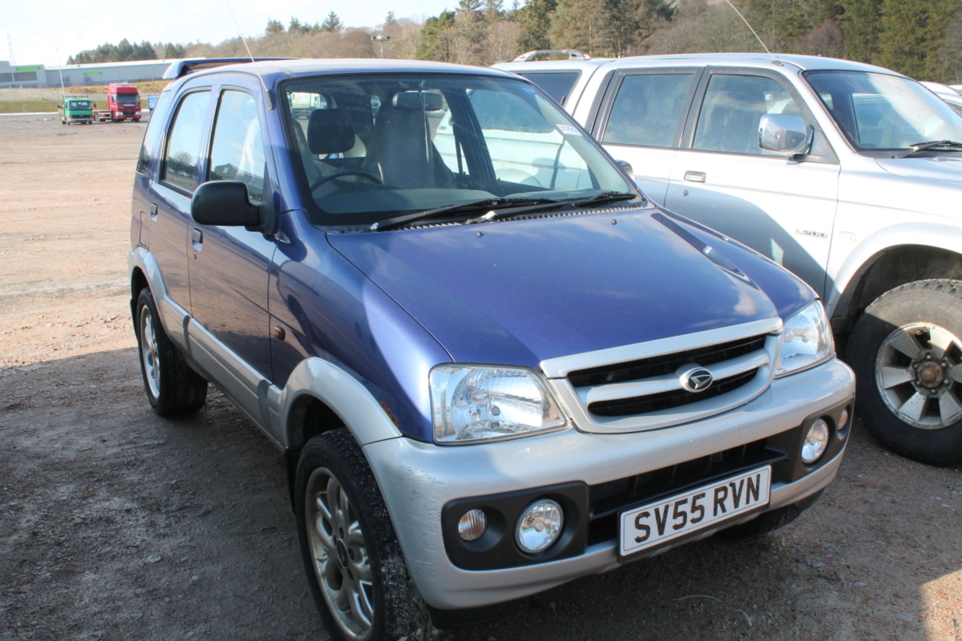 Daihatsu Terios Sport - 1298cc 5 Door - Image 2 of 3