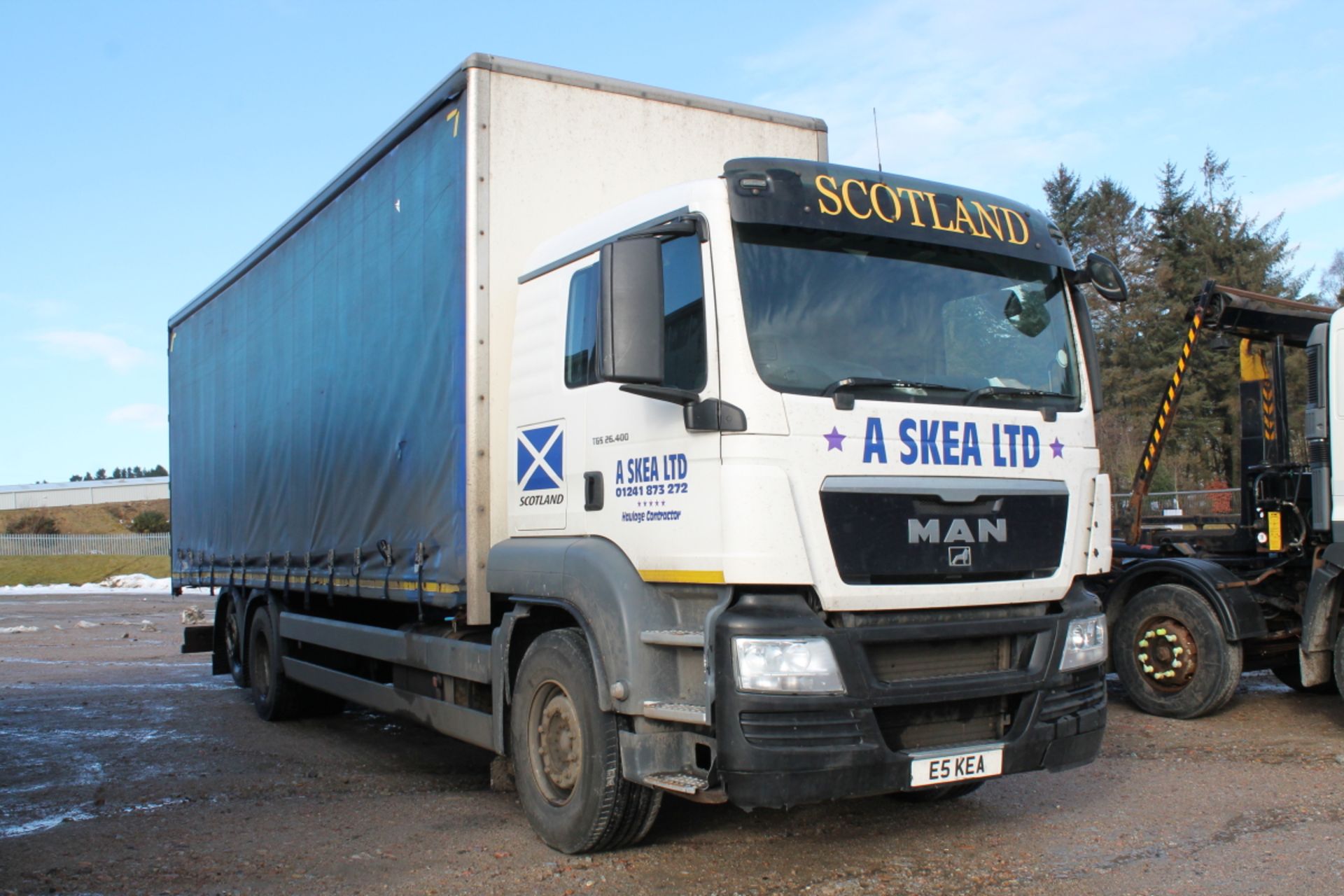 Man Tgs 26.400 6x2-2 Bl L - 10518cc 2 Door Truck