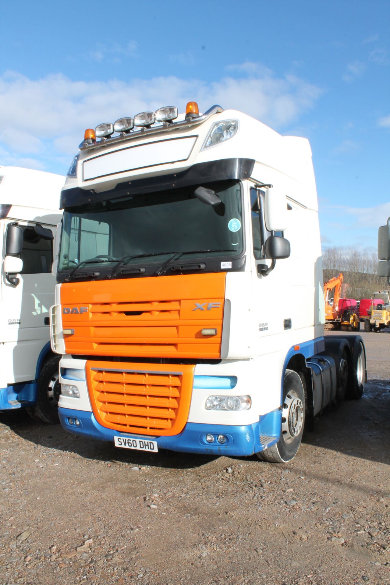 Daf Trucks Xf Ftg 105.510 - 12900cc 2 Door Truck