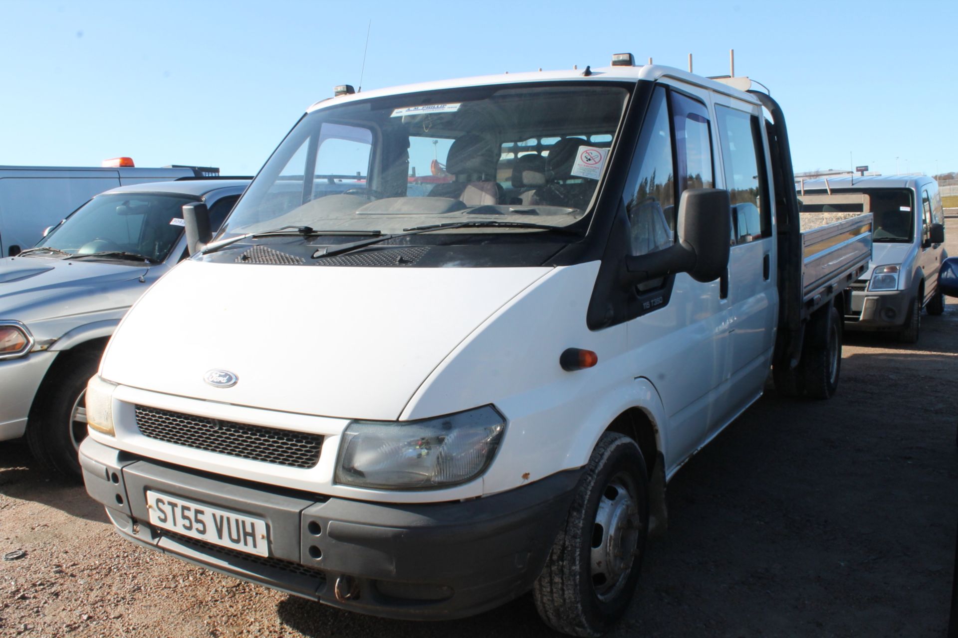 Ford Transit 350 Lwb - 2402cc 4 Door Truck