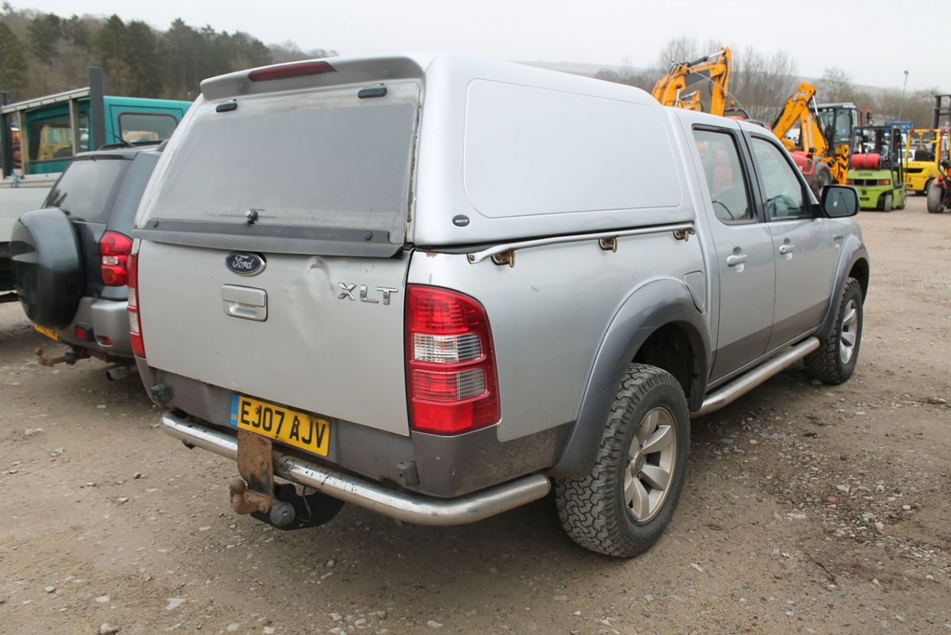 Ford Ranger Xlt D/c 4wd - 2500cc 4x4 - Image 2 of 4