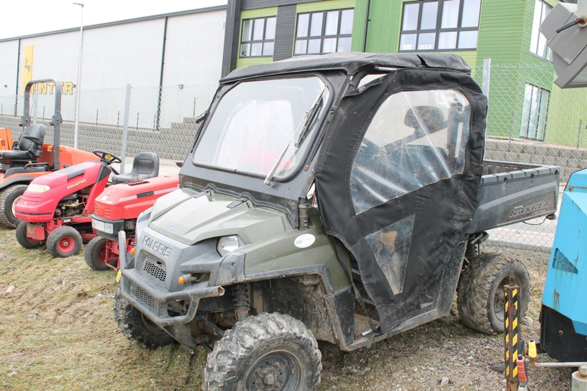 POLARIS 4 X 4 SY61 CRZ KEY IN P/CABIN - Image 2 of 2