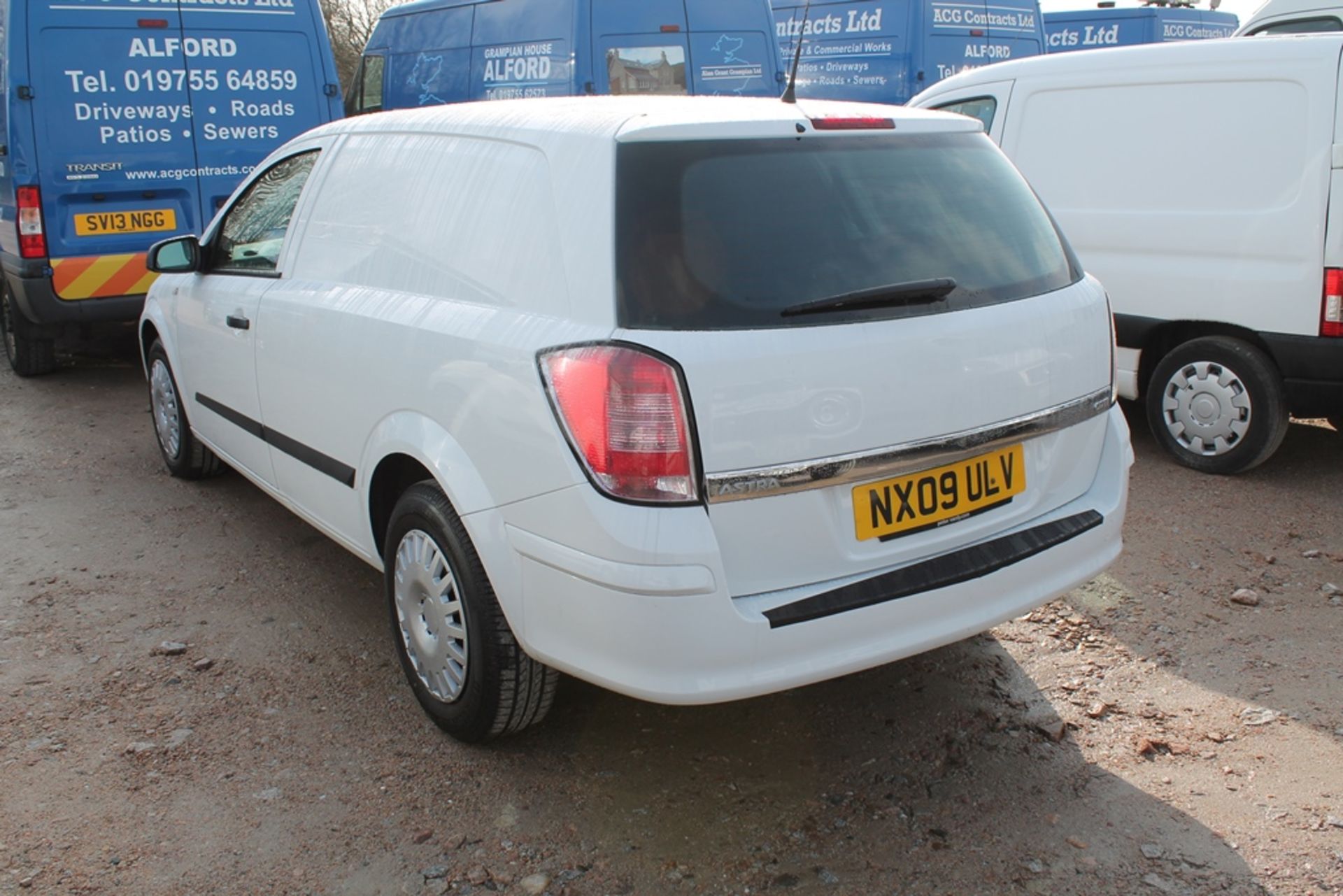 Vauxhall Astra Club Cdti - 1248cc 2 Door Van - Image 2 of 4