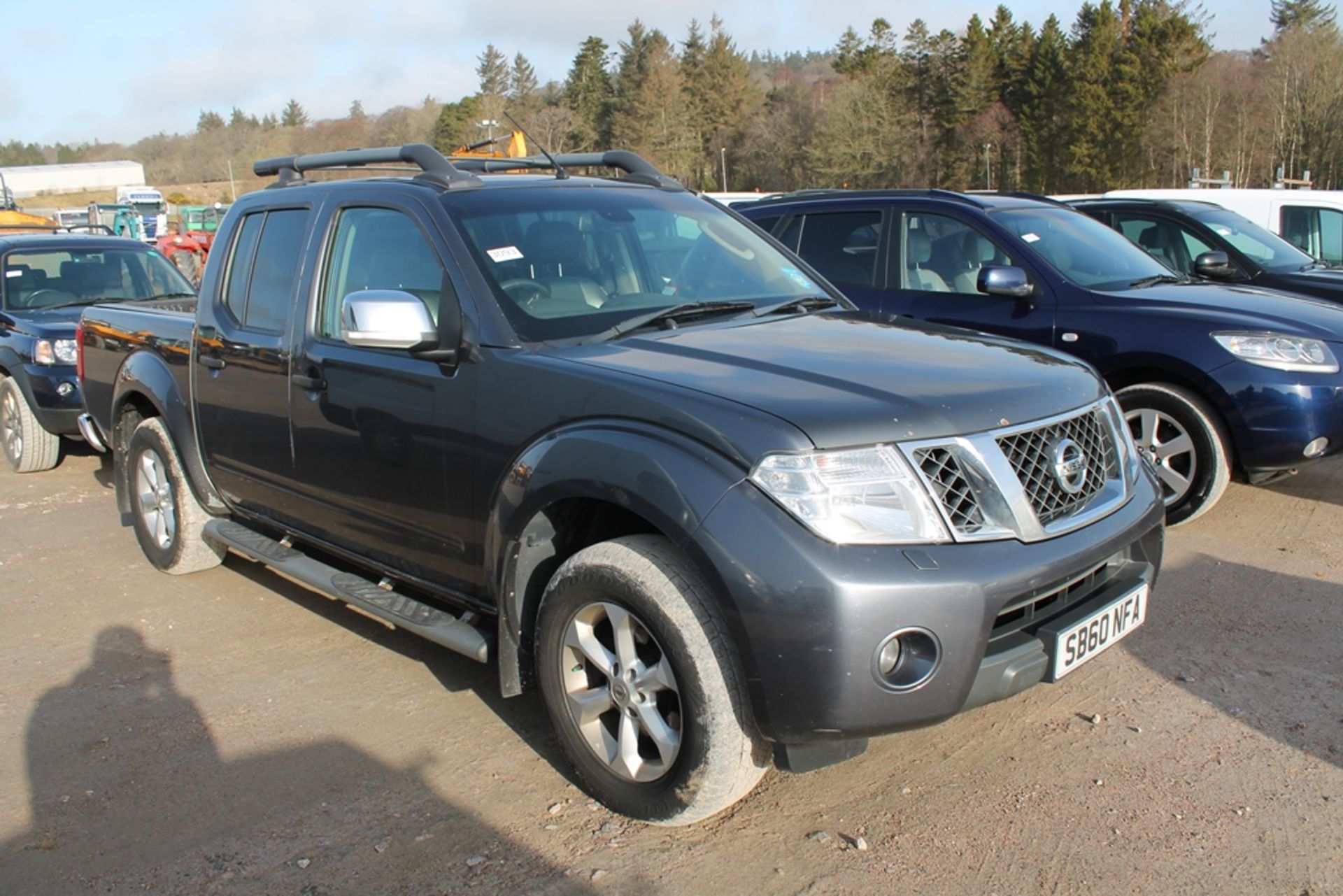 Nissan Navara Tekna D/c Dci 188 - 2488cc Pickup - Image 4 of 4