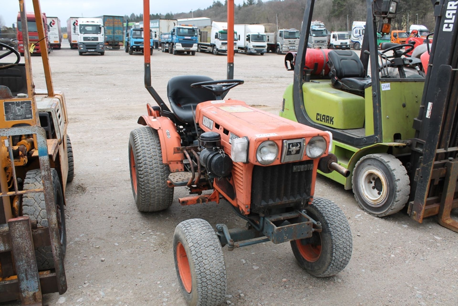 Kubota B7100, +VAT,