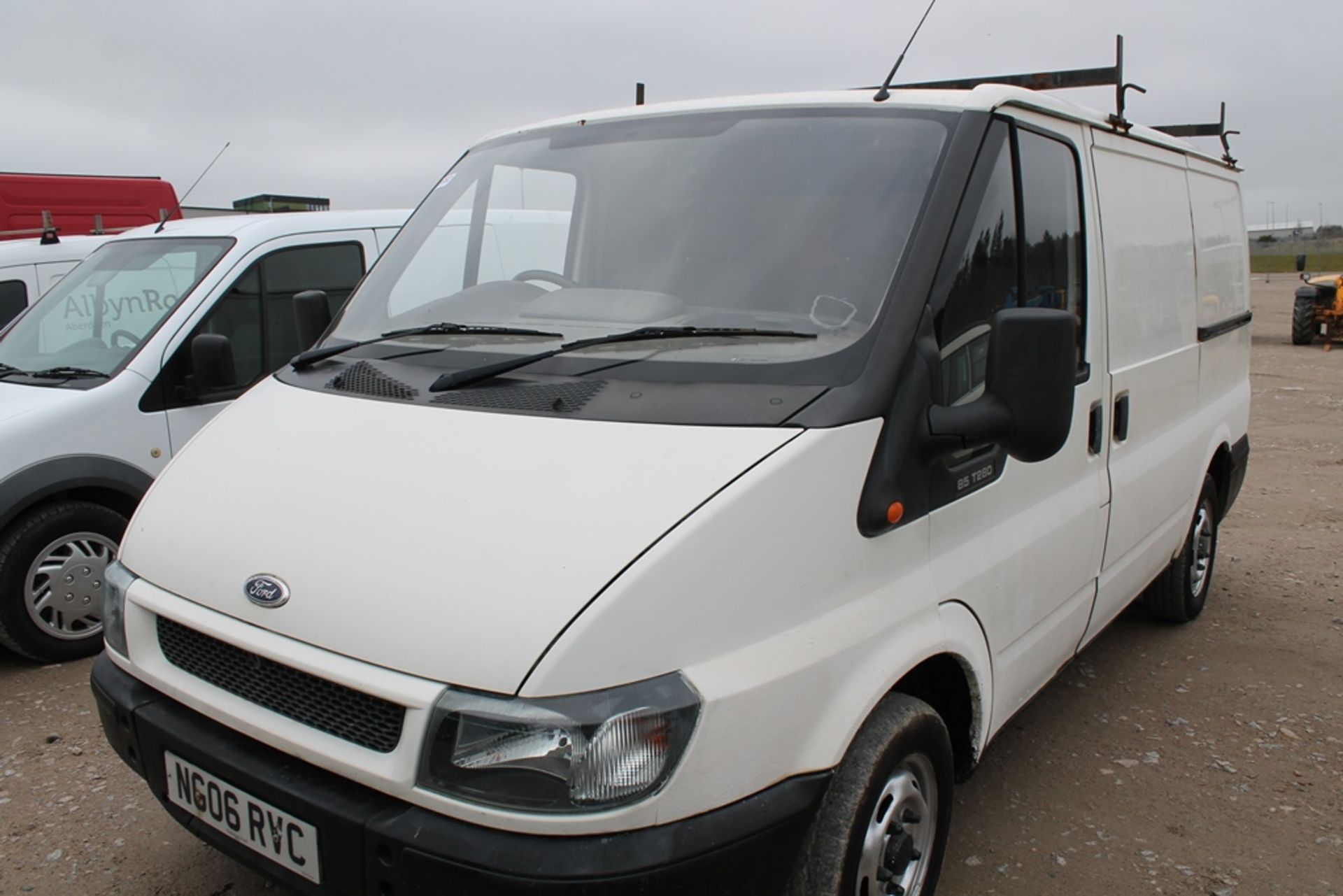 Ford Transit 280 Swb - 1998cc Van