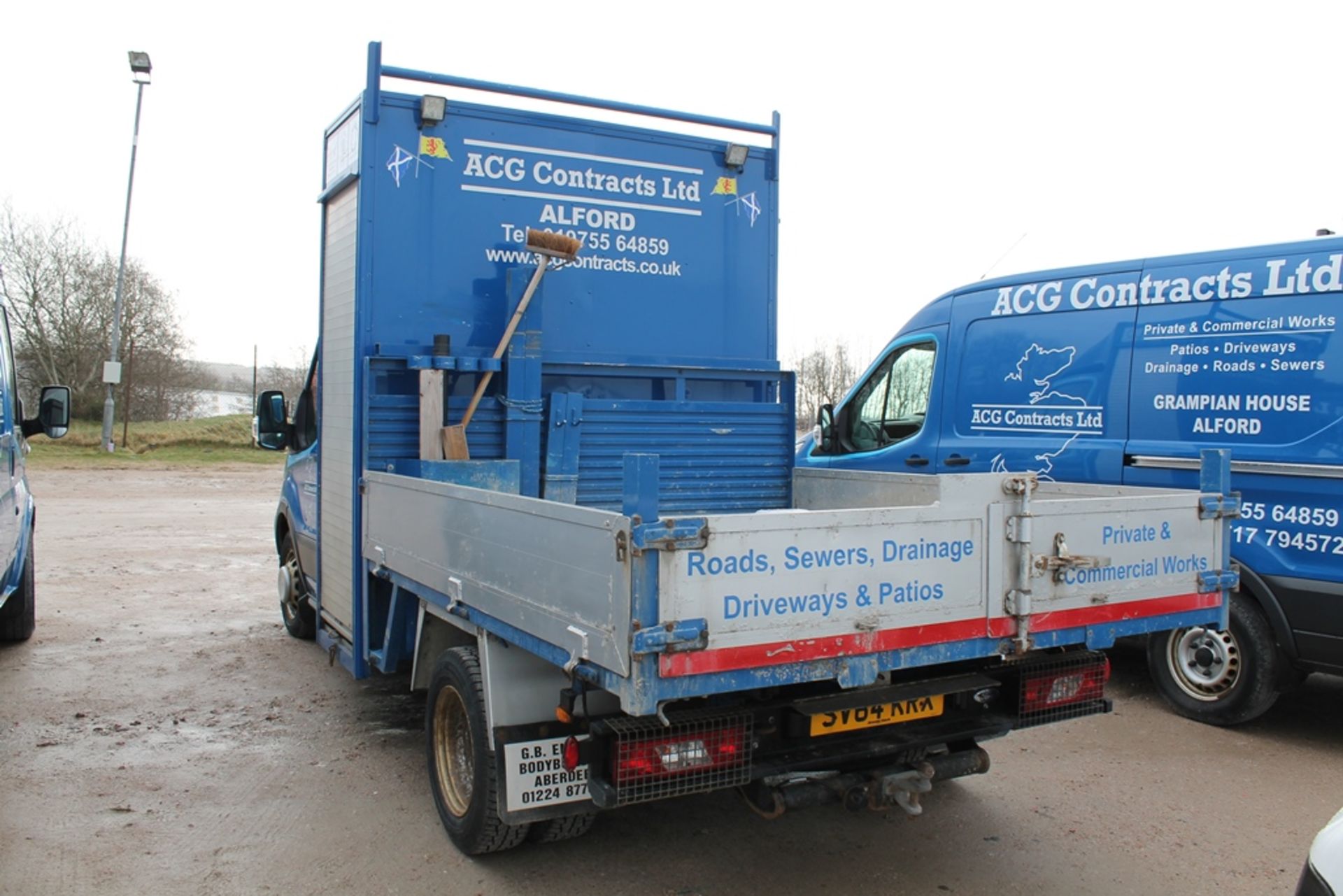 Ford Transit 350 - 2198cc 2 Door Van - Image 3 of 4