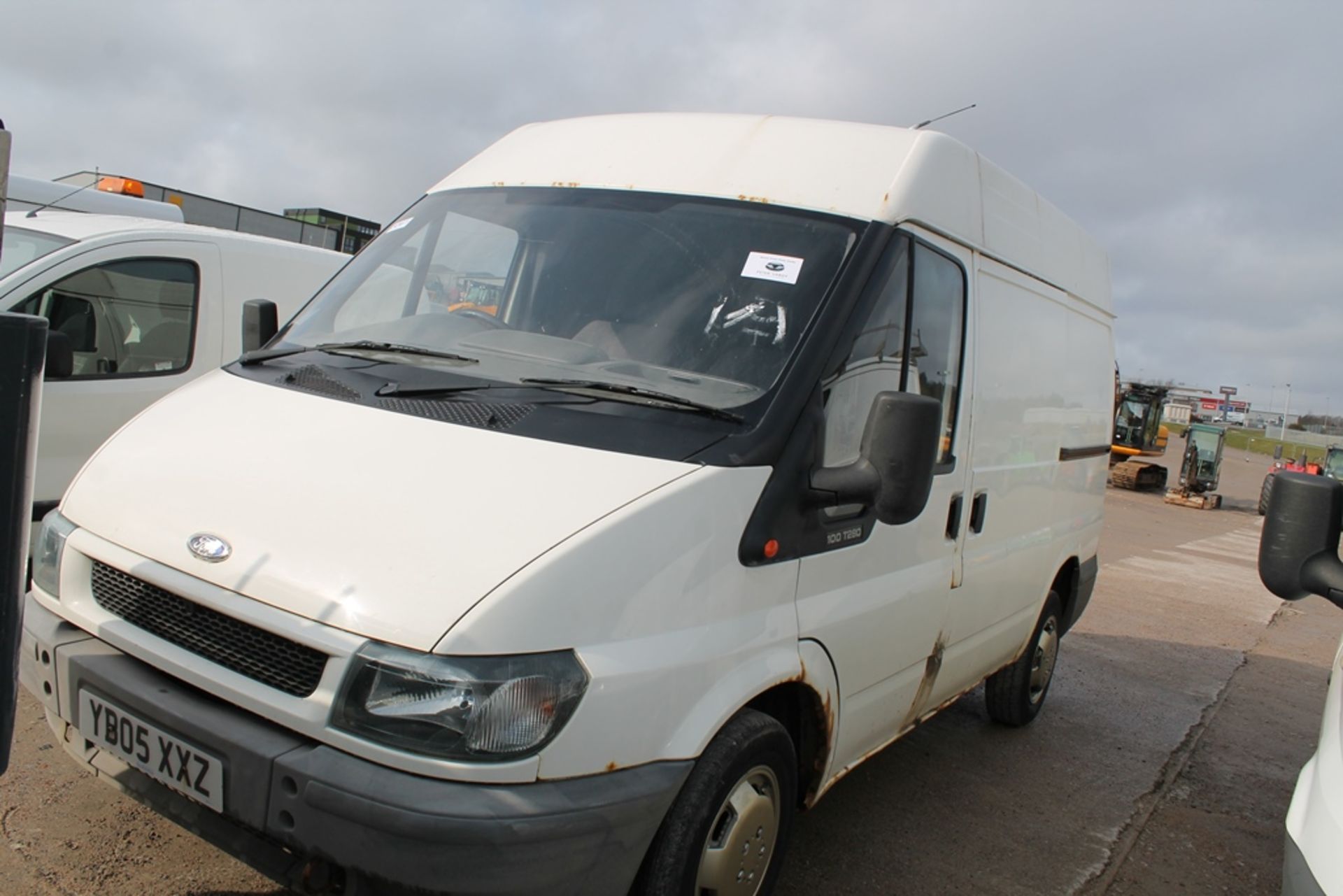 Ford Transit 280 Swb - 1998cc Van