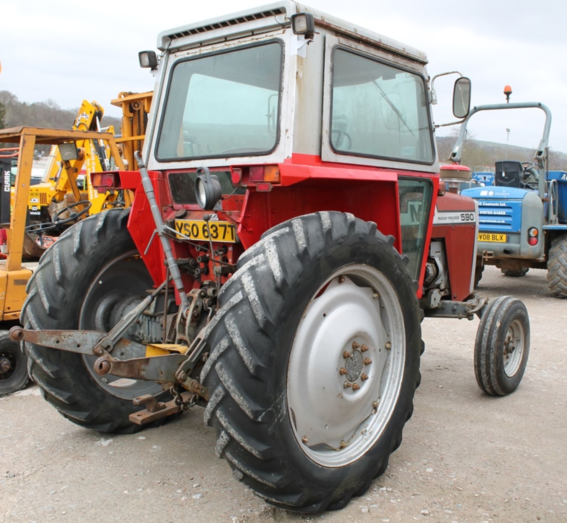 Massey Ferguson Other - 248cc 2 Door Tractor - Image 2 of 5