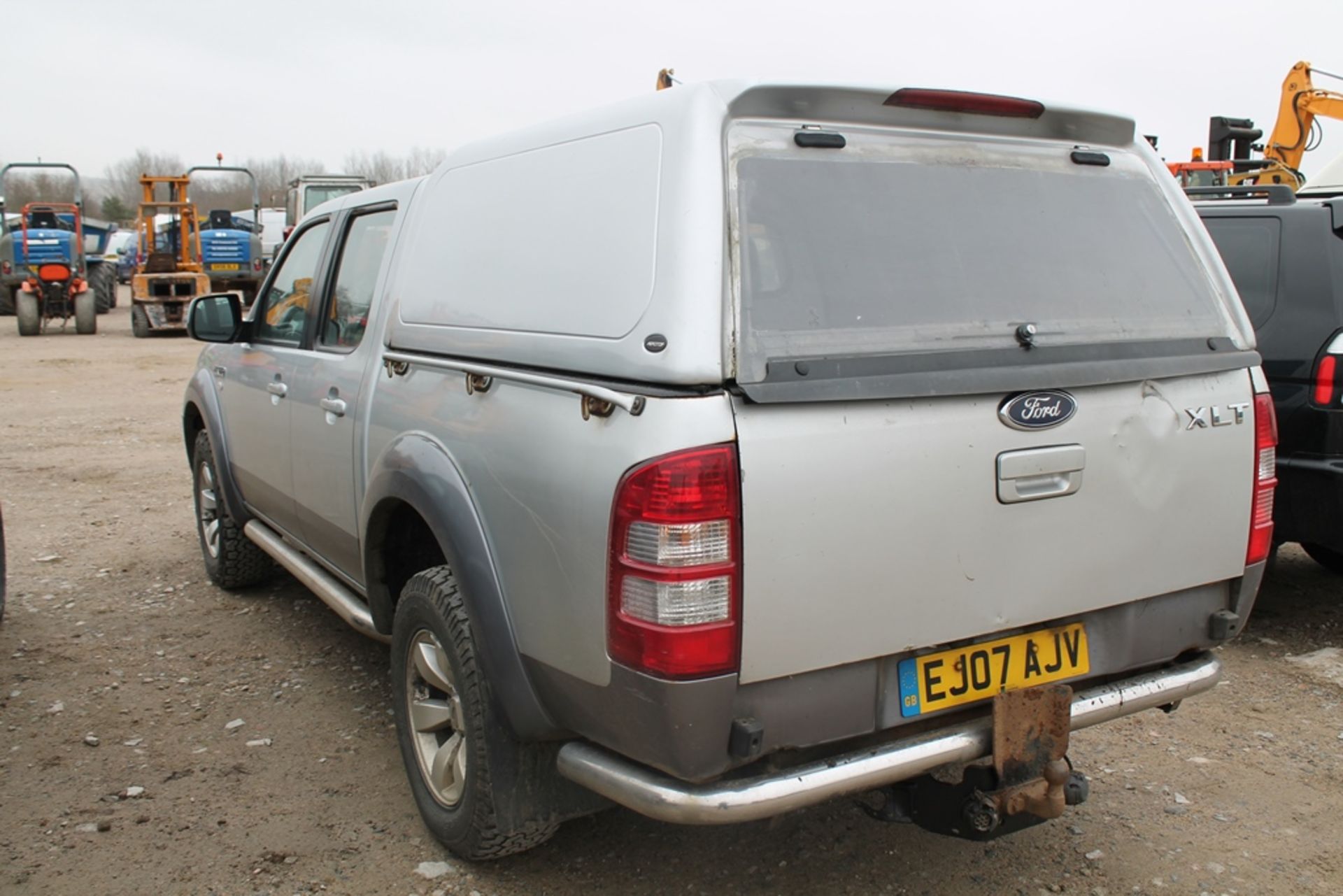 Ford Ranger Xlt D/c 4wd - 2500cc 4x4 - Image 3 of 4