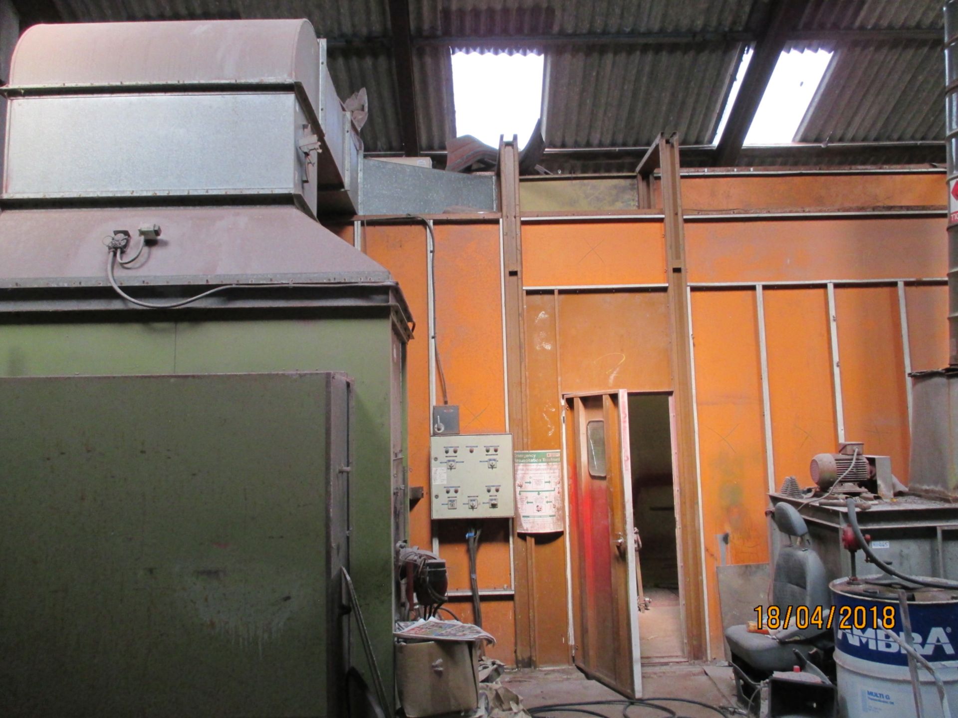 1 No. Large Volcan Paint Spray Booth cw Volcan Burner Drying Unit And Extractor Unit - Image 4 of 5