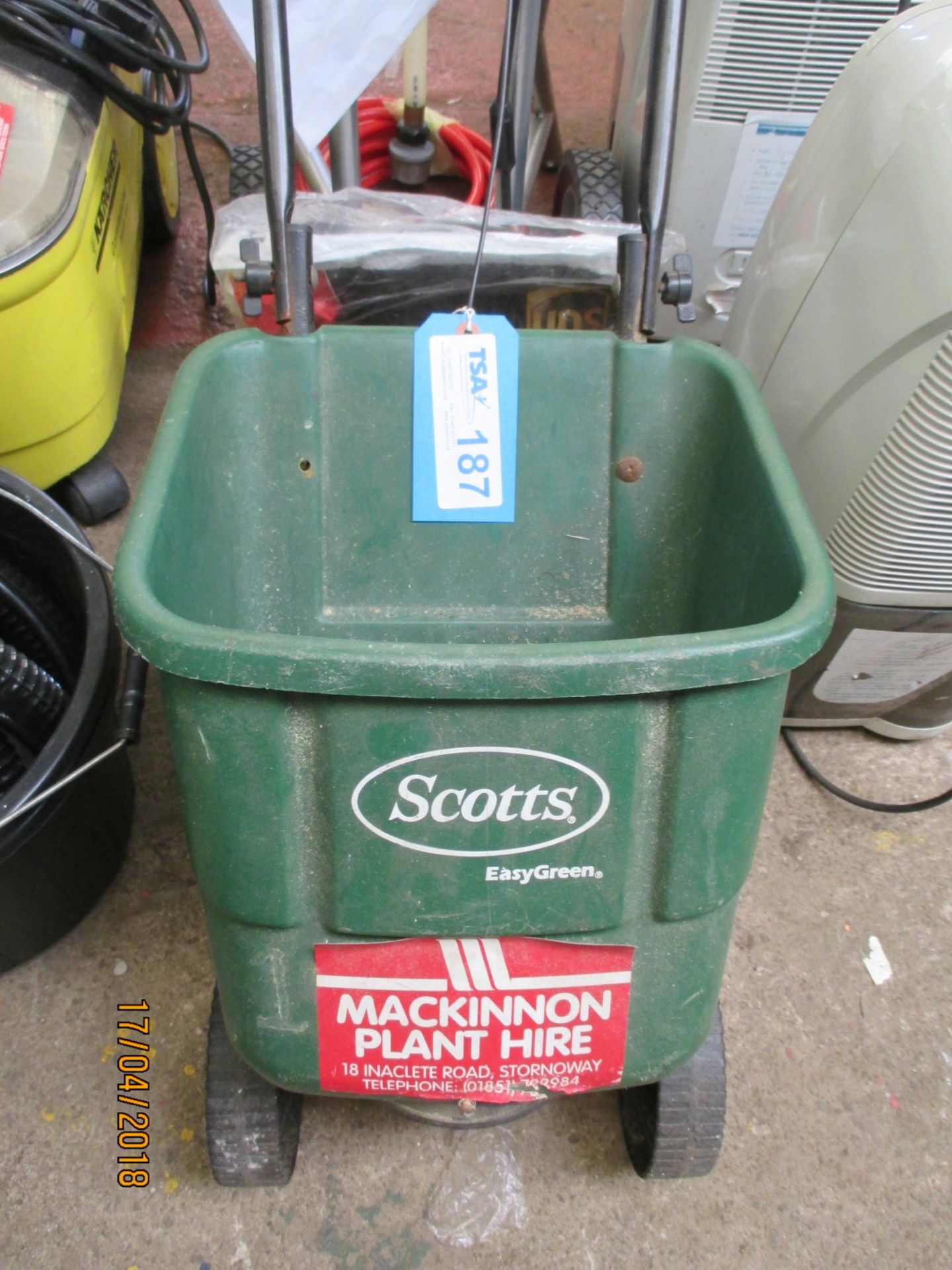 1 No. Scotts Easygreen Garden Spreader