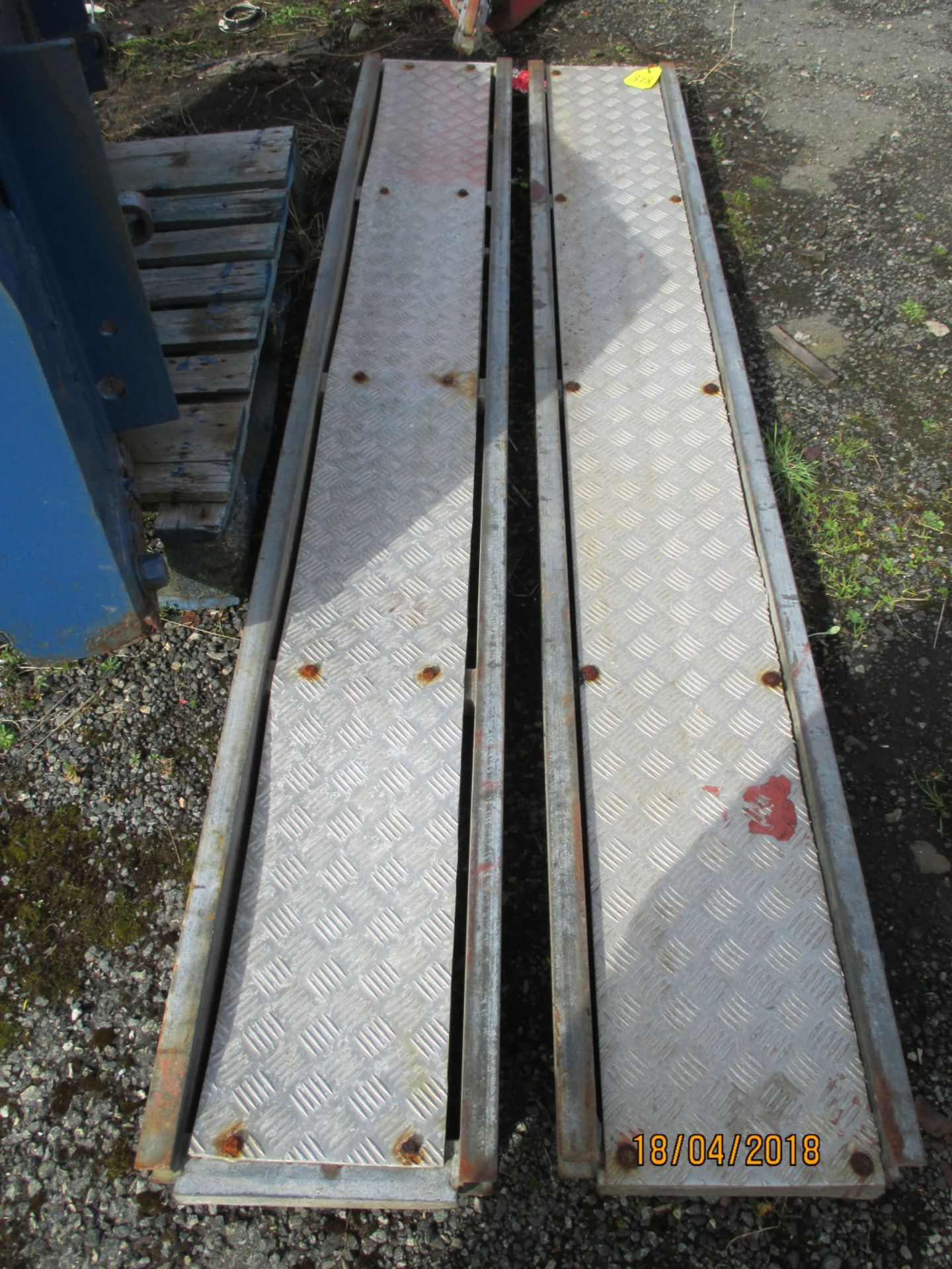 1 No.. Pair Loading Ramps