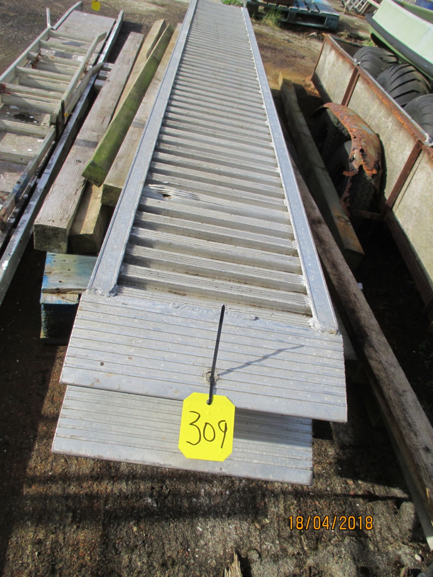 1 No. Pair Sara Aluminium Loading Ramps