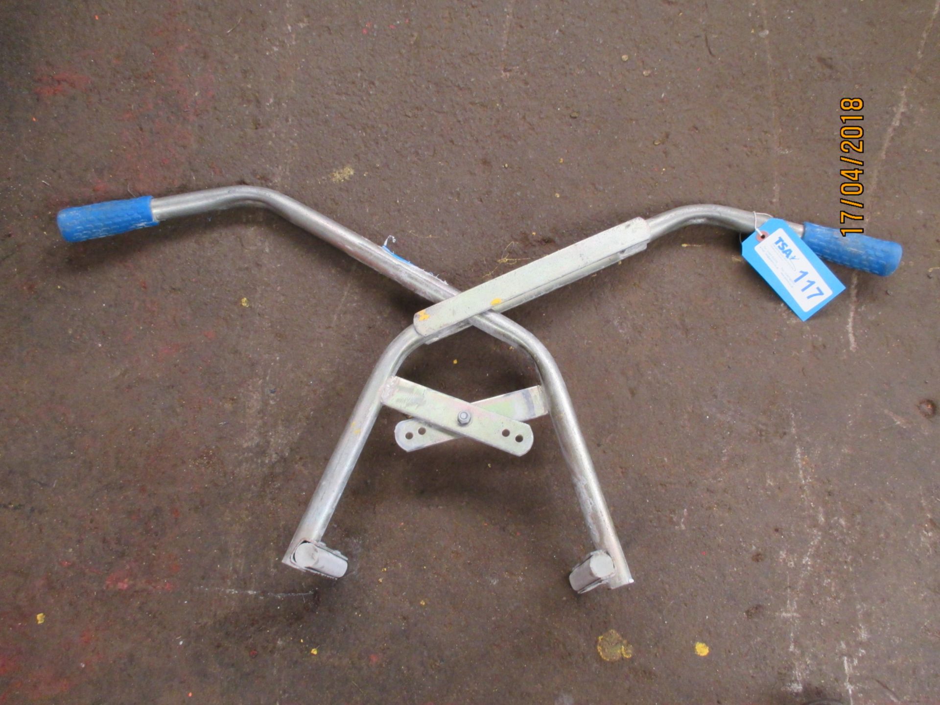 1 No. Silverline Kerb Tongs