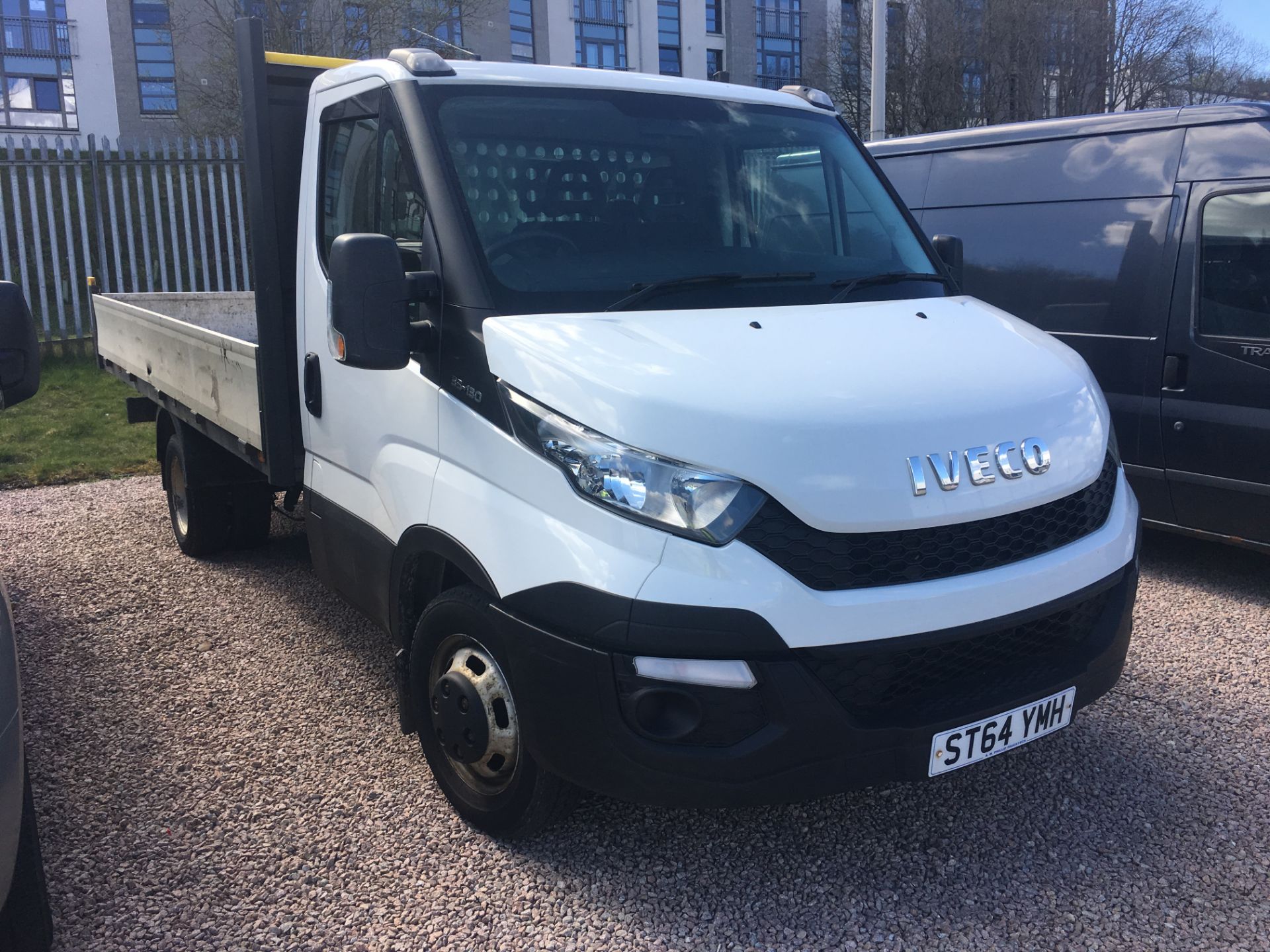 Iveco Daily 35C13 - 2287cc 2 Door Van - Image 2 of 4