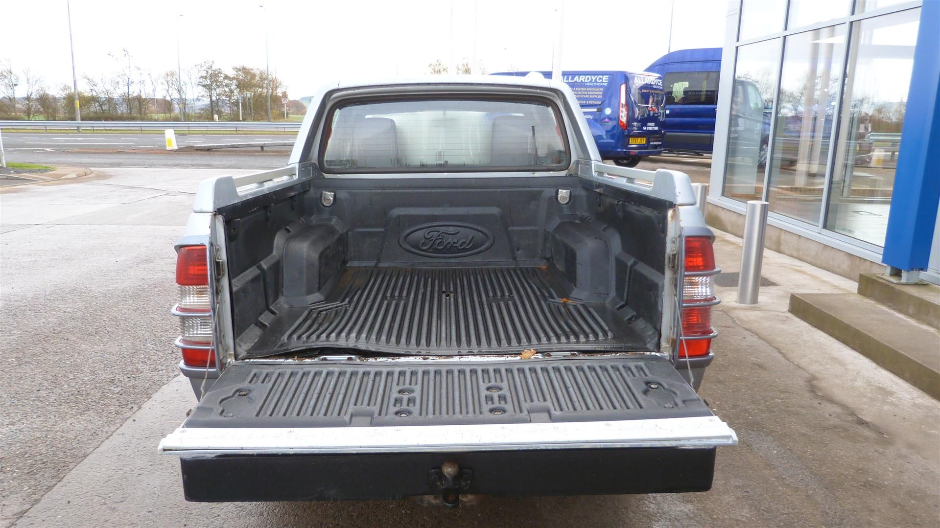 Ford Ranger Wildtrak D/C TDCi - 2953cc 4 Door 4x4 - Image 3 of 5