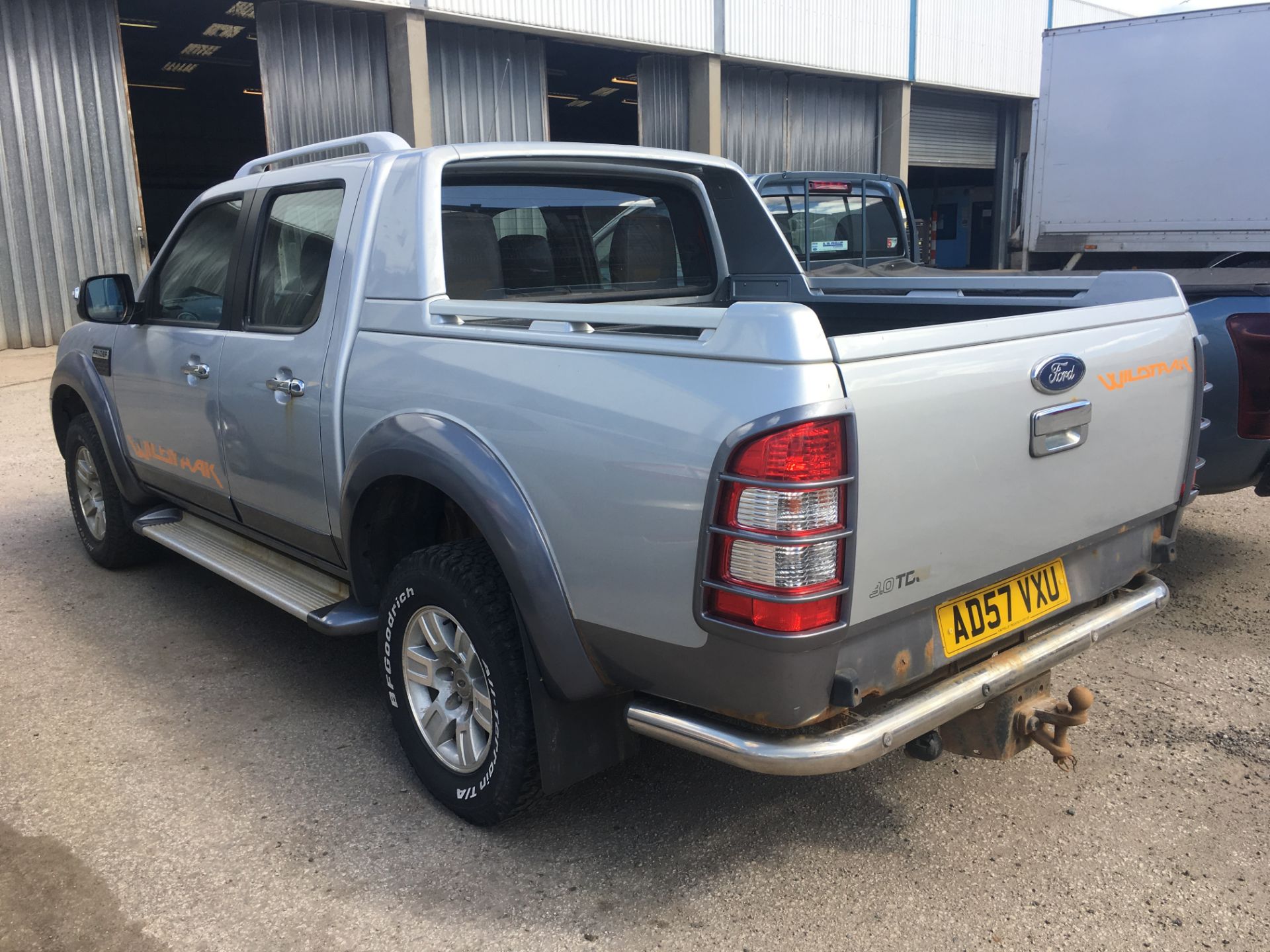 Ford Ranger Wildtrak TDCi - 2953cc 4 Door 4x4 - Bild 3 aus 4