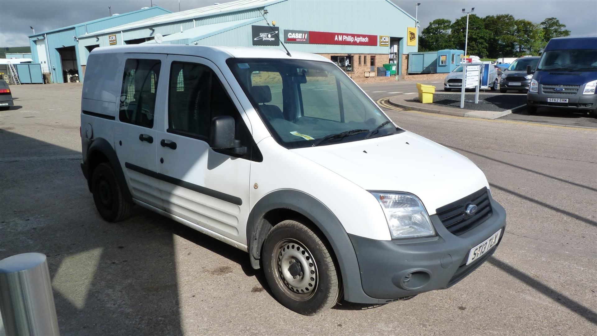 Ford Transit Connect T220 - 1753cc 2 Door Van