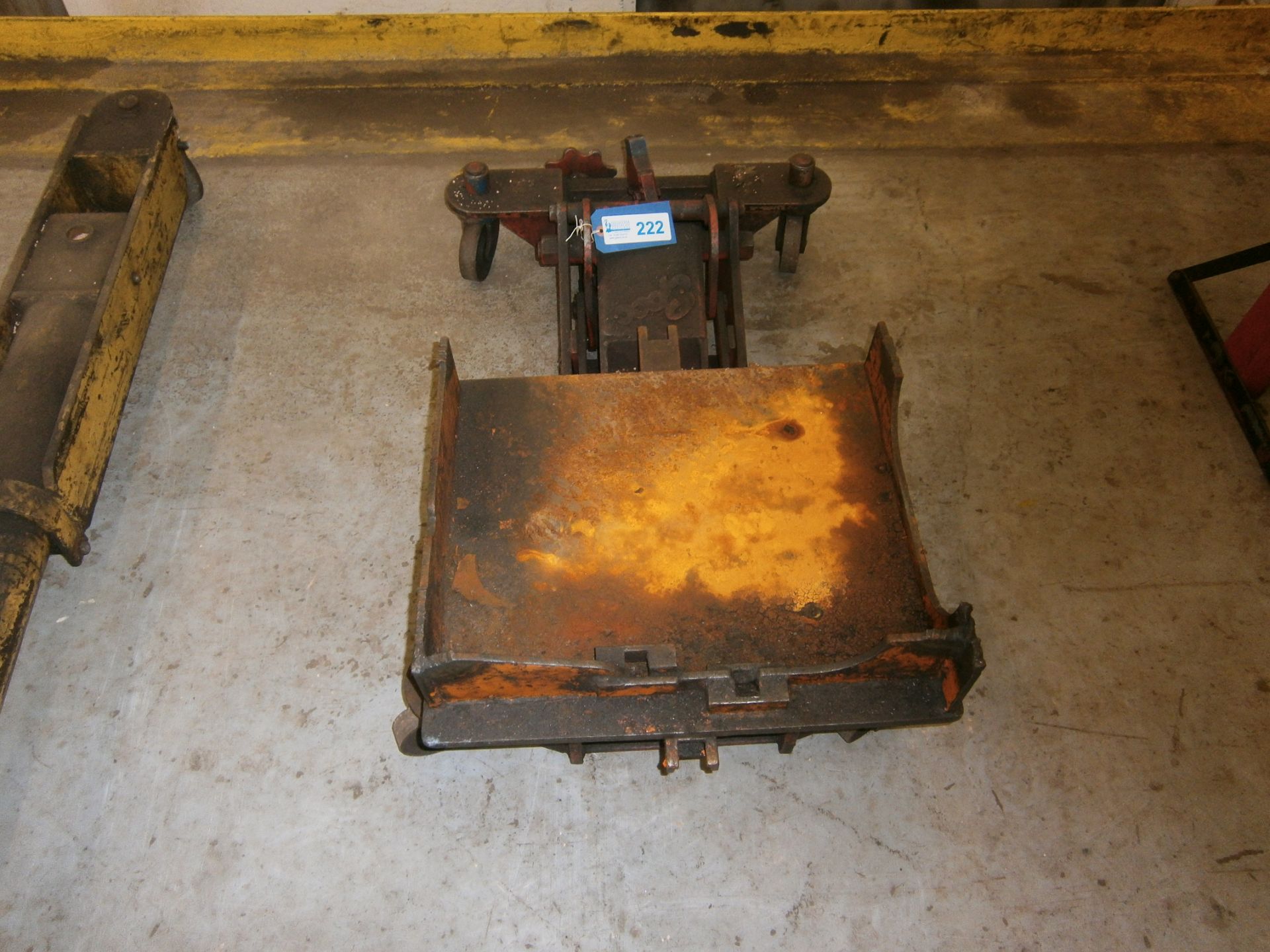 Hydraulic Gear Box Trolley