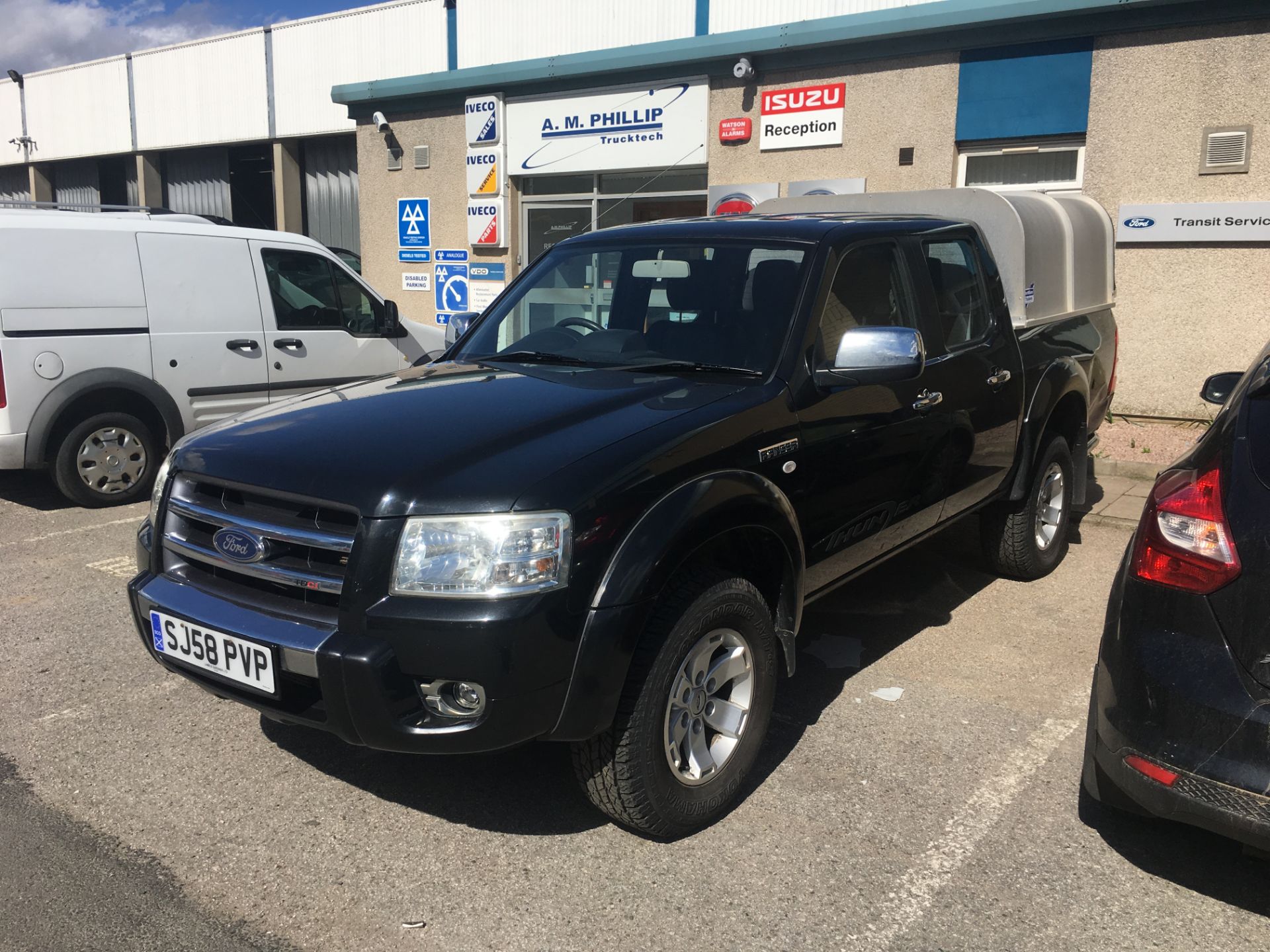 Ford Ranger Thunder D/C 4x4 TDCi - 2500cc 4 Door 4x4