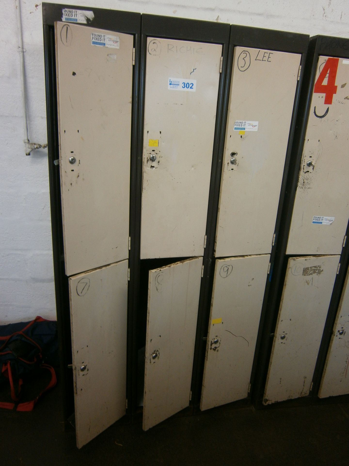 Metal 6 Door Locker Unit