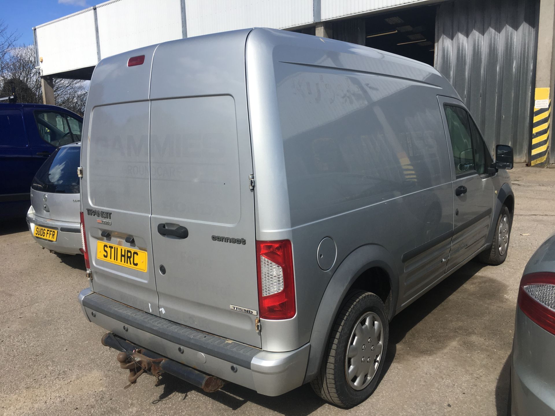 Ford Transit Connect 90 T230 Trend - 1753cc 2 Door Van - Image 4 of 4