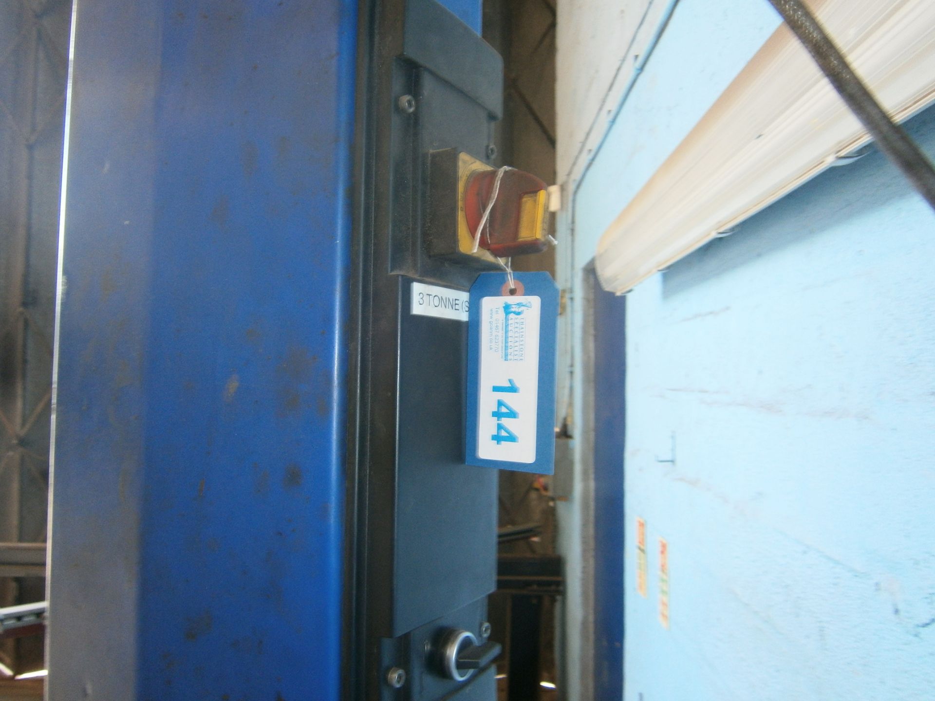 Tecalemit Type SF8837 2 Post Vehicle Lift - Serial No. P1583 - Image 2 of 3