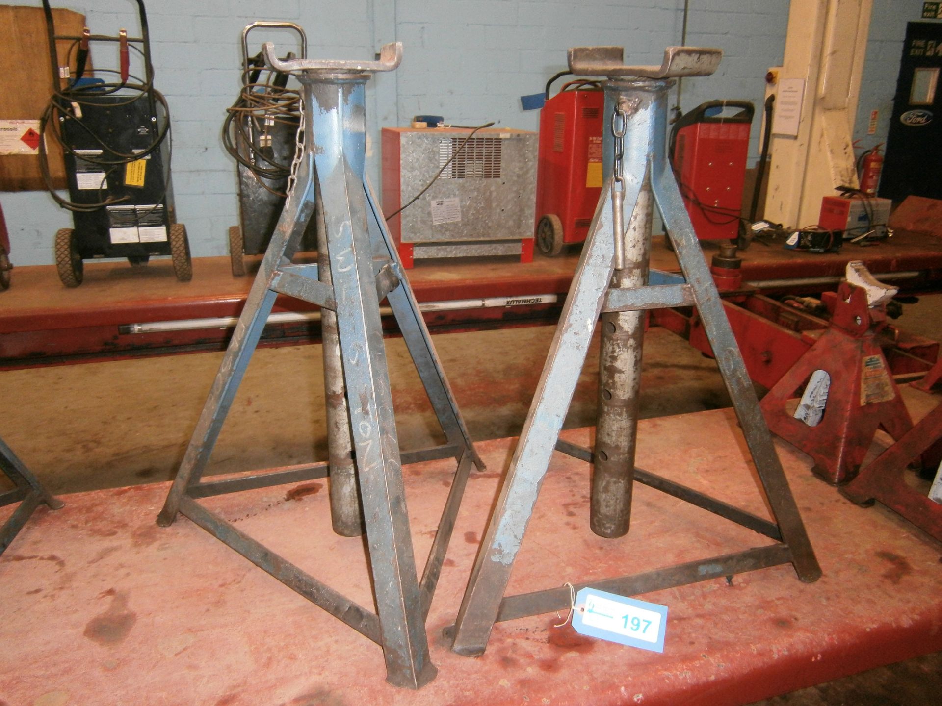 2 No. 6 Tonne Axle Stands