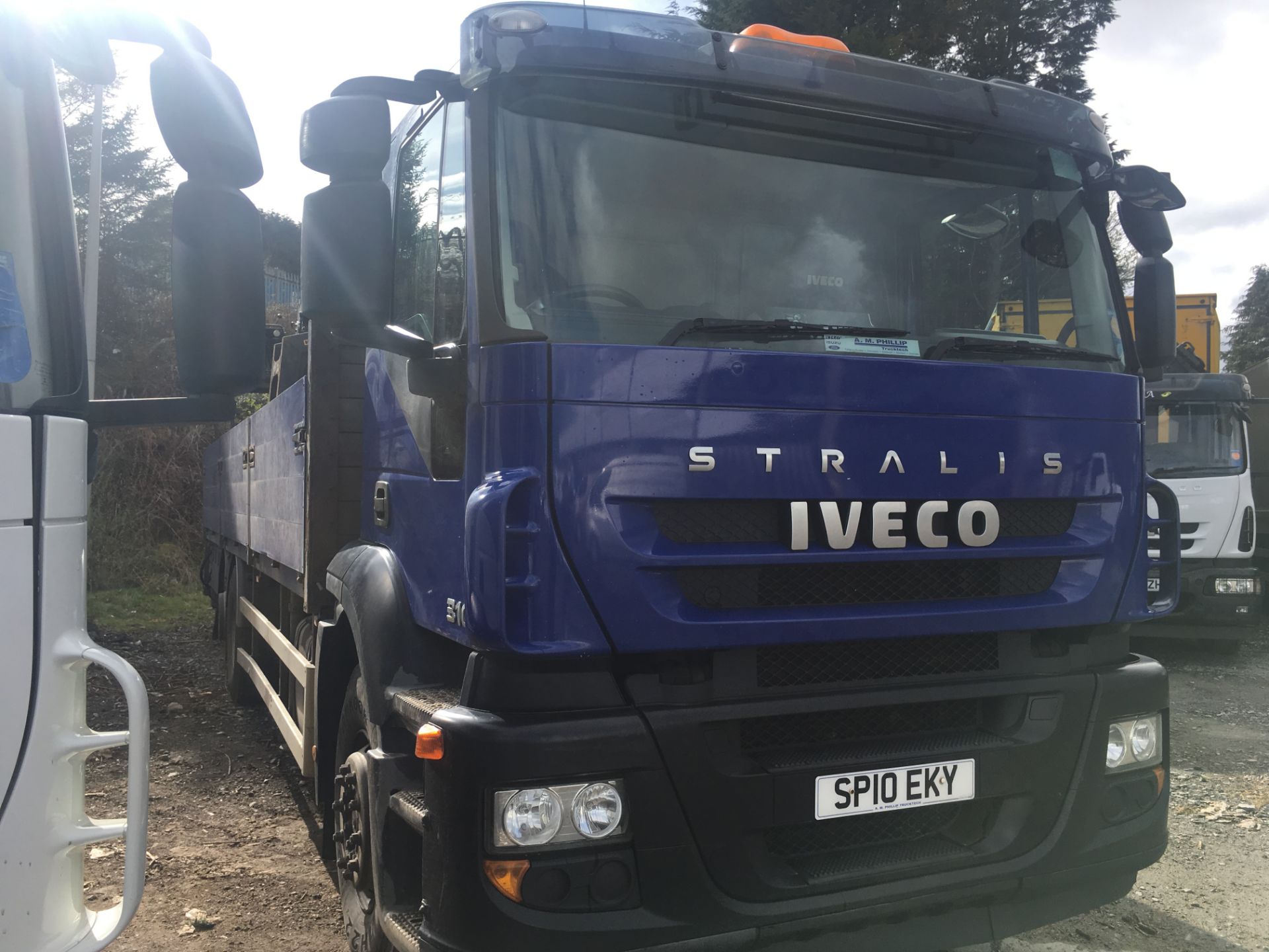 Iveco Stralis Ad260s31y/ps Day - 7790cc 2 Door Truck - Image 2 of 4