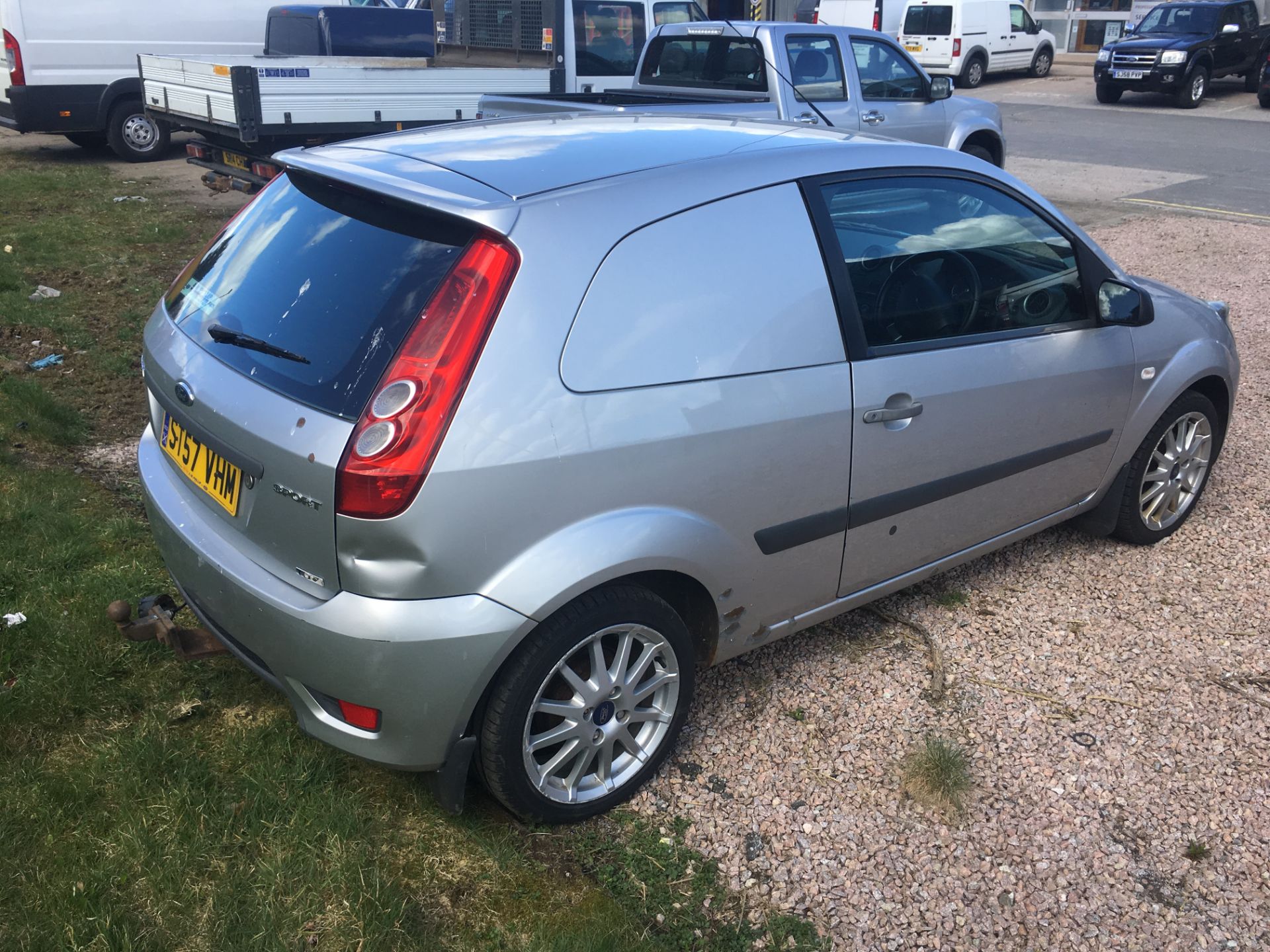 Ford Fiesta Sport TDCi - 1560cc 2 Door Van - Image 3 of 4