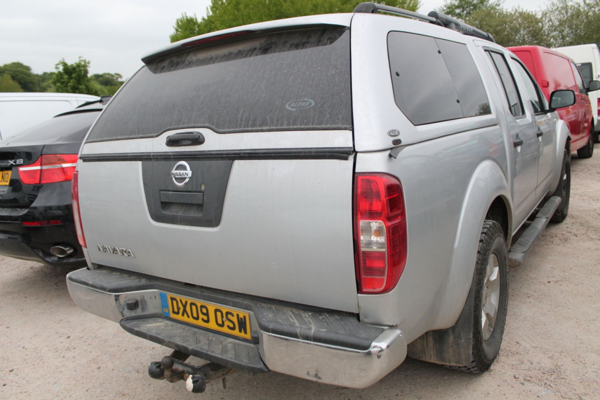 Nissan Navara Adventura - 2488cc Pickup - Image 3 of 3