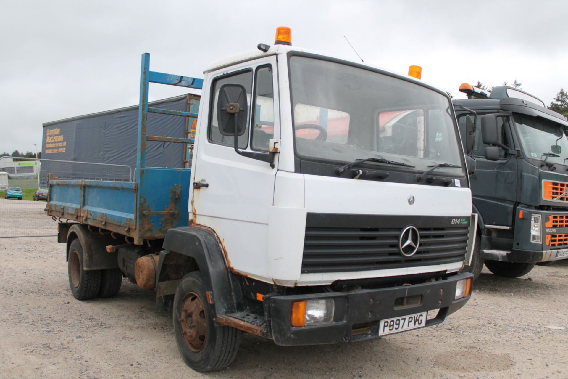 Mercedes Cvs Lk900 814 D - 4250cc 2 Door Truck - Image 3 of 3