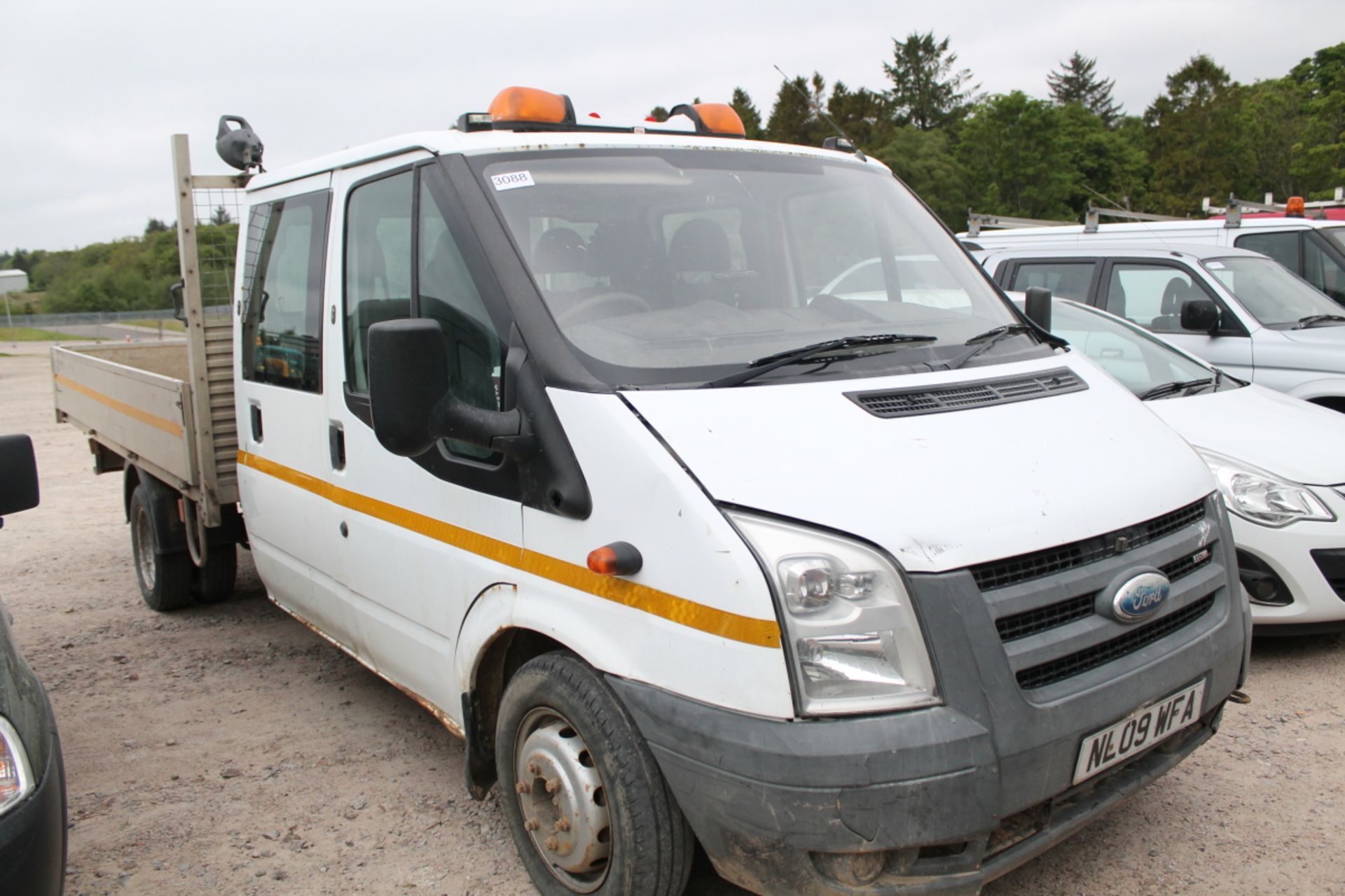 Ford Transit 100 T350l D/c Rwd - 2402cc 2 Door Van