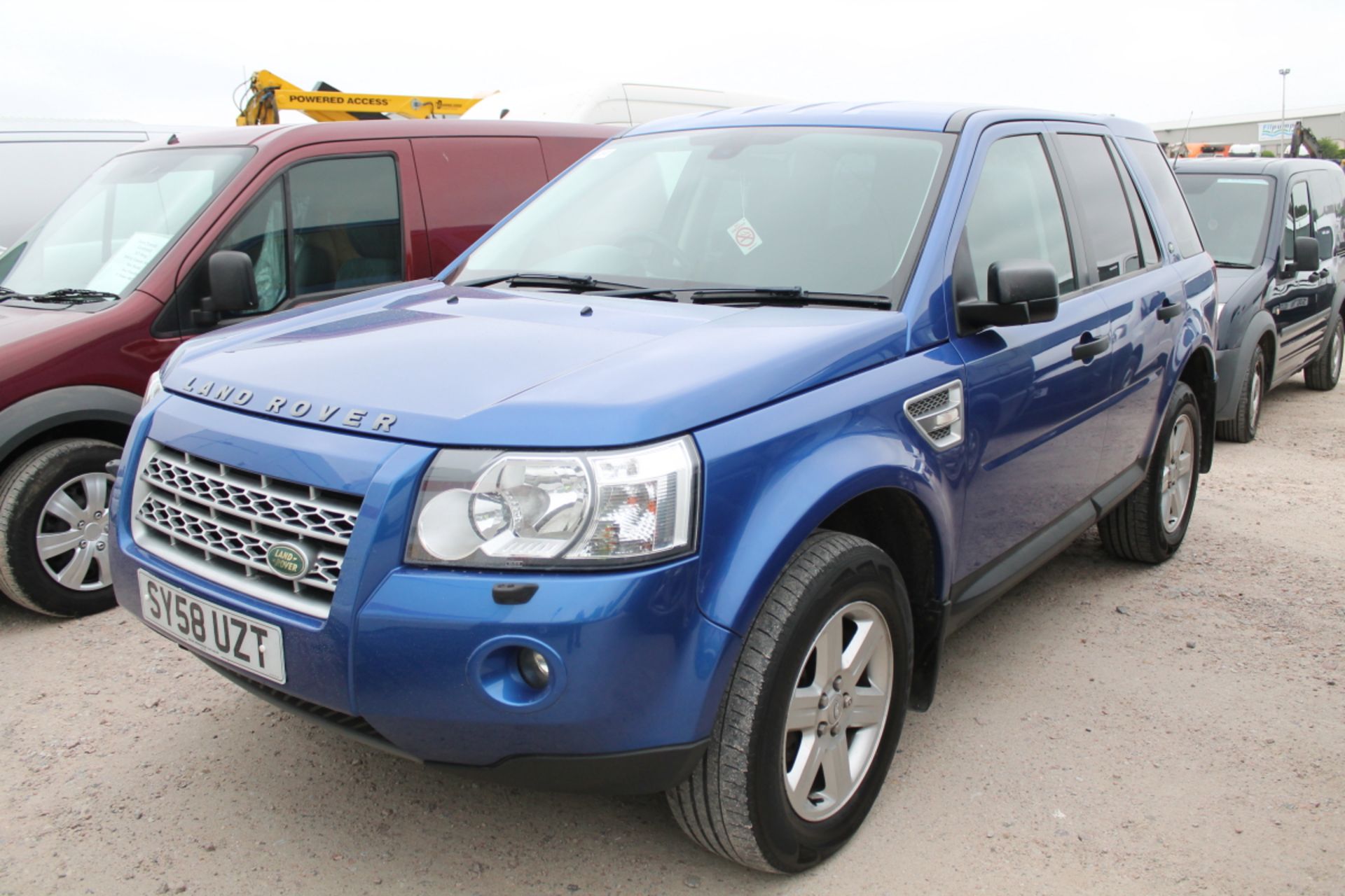 Land Rover Freelander Gs Td4 - 2179cc Estate - Image 2 of 3