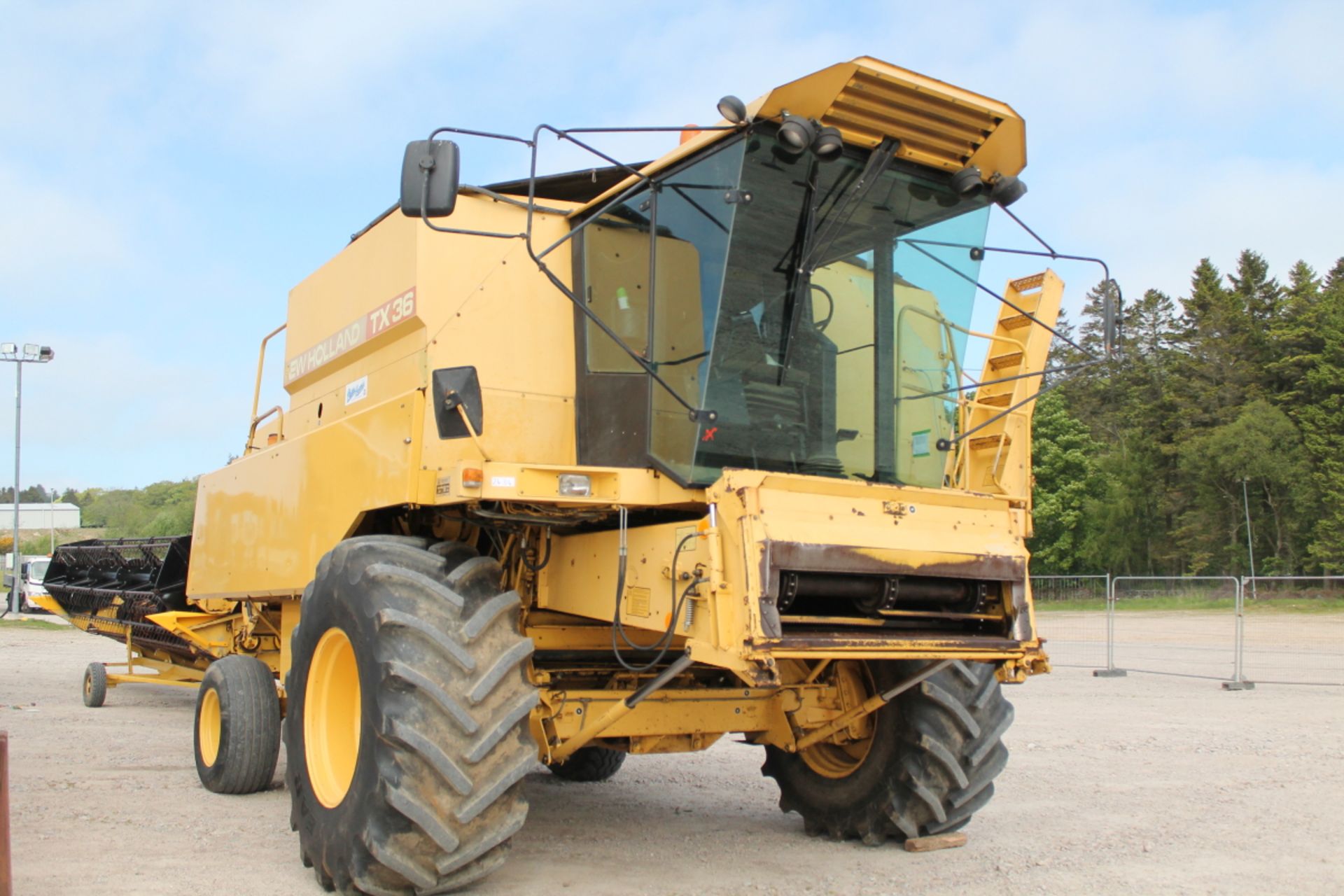 Ford New Holland TX-36 Combine - 0cc Tractor - Image 5 of 5